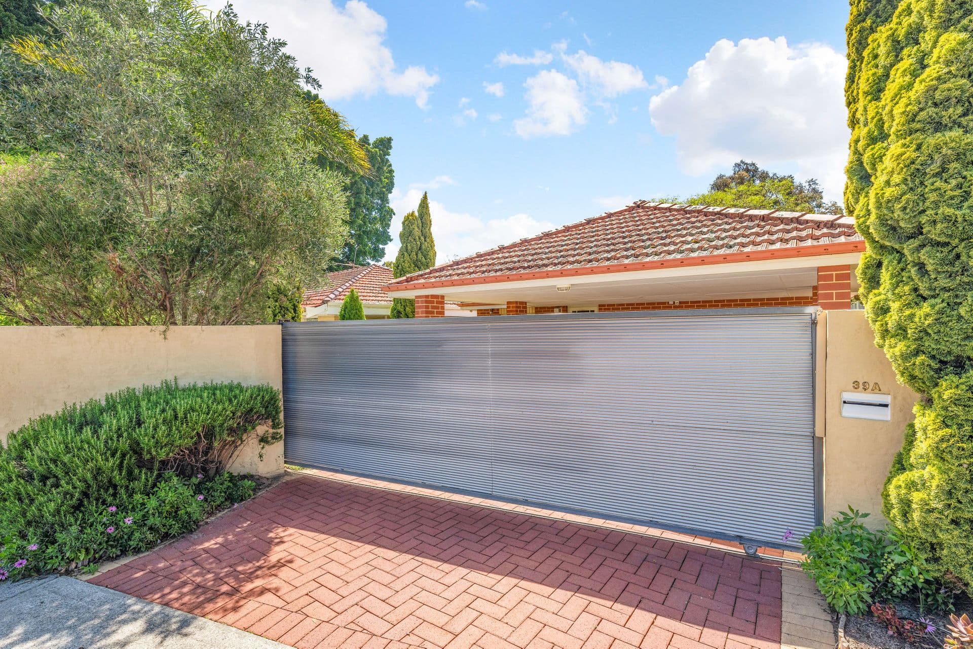39A Roberts Road, Lathlain, WA, 6100, Lathlain - Thumbnail 2