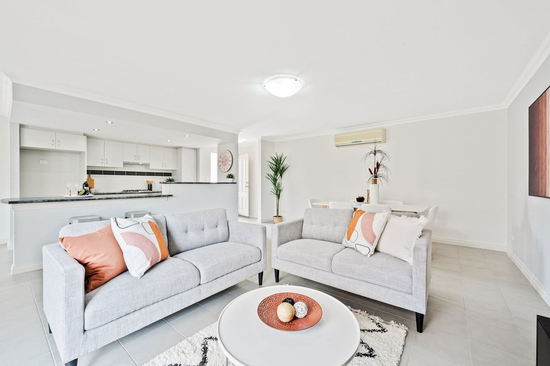 5/8 Hillcrest Road, Kewdale, WA, 6105, Kewdale - Thumbnail 2
