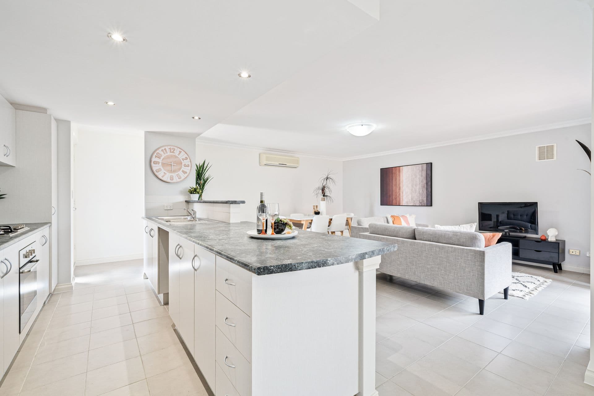 5/8 Hillcrest Road, Kewdale, WA, 6105, Kewdale - Thumbnail 8
