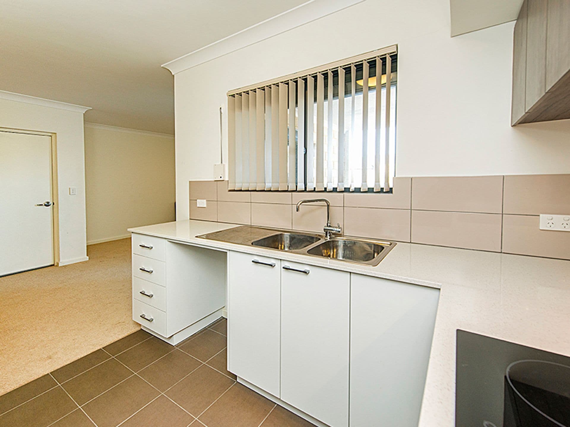 41/18 Whitlock Road, Queens Park, WA, 6107, Queens Park - Thumbnail 4