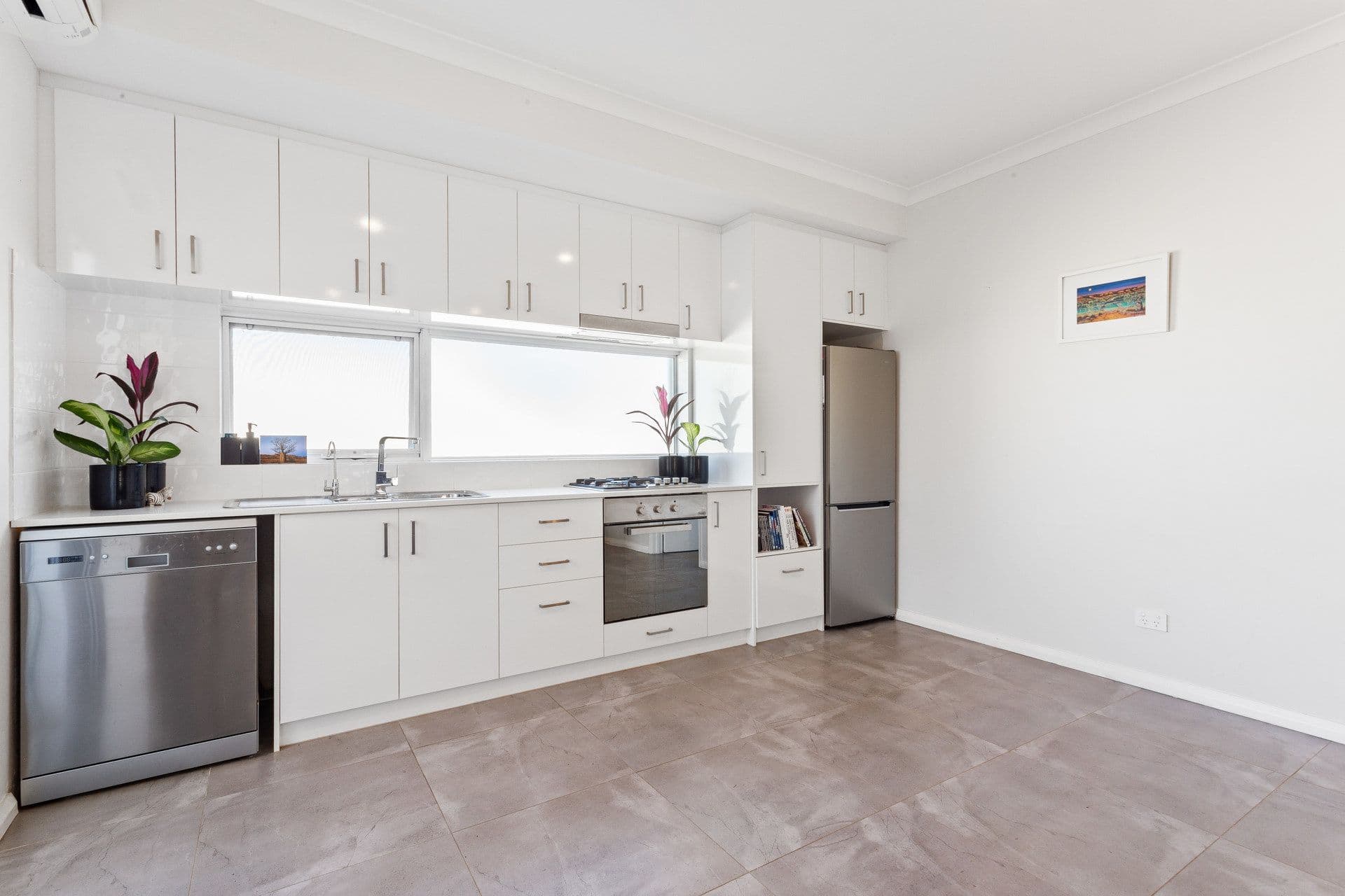 6/57 McGlinn Way, Cloverdale, WA, 6105, Cloverdale - Thumbnail 6