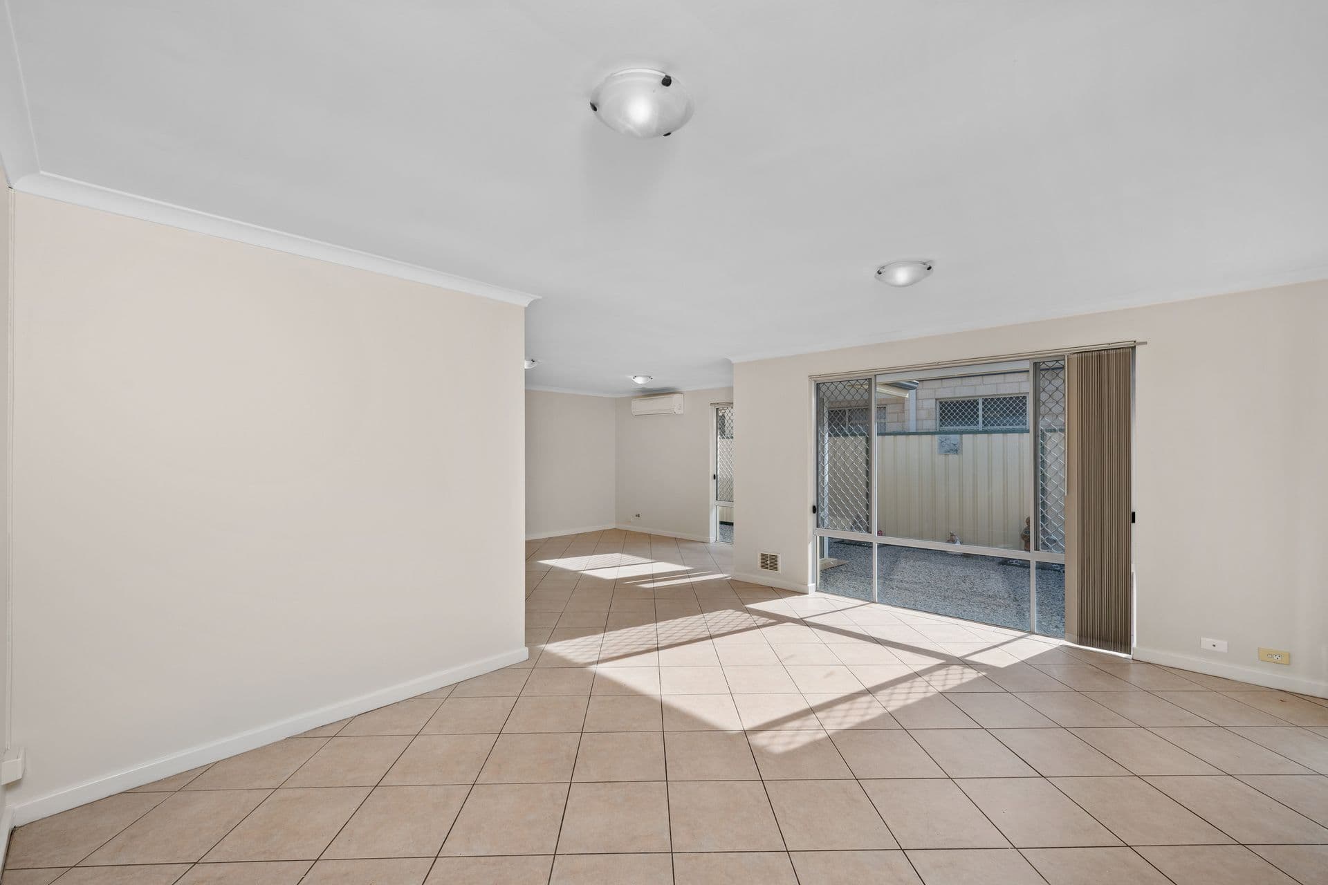 3/363 Daly Street, Cloverdale, WA, 6105, Cloverdale - Thumbnail 8