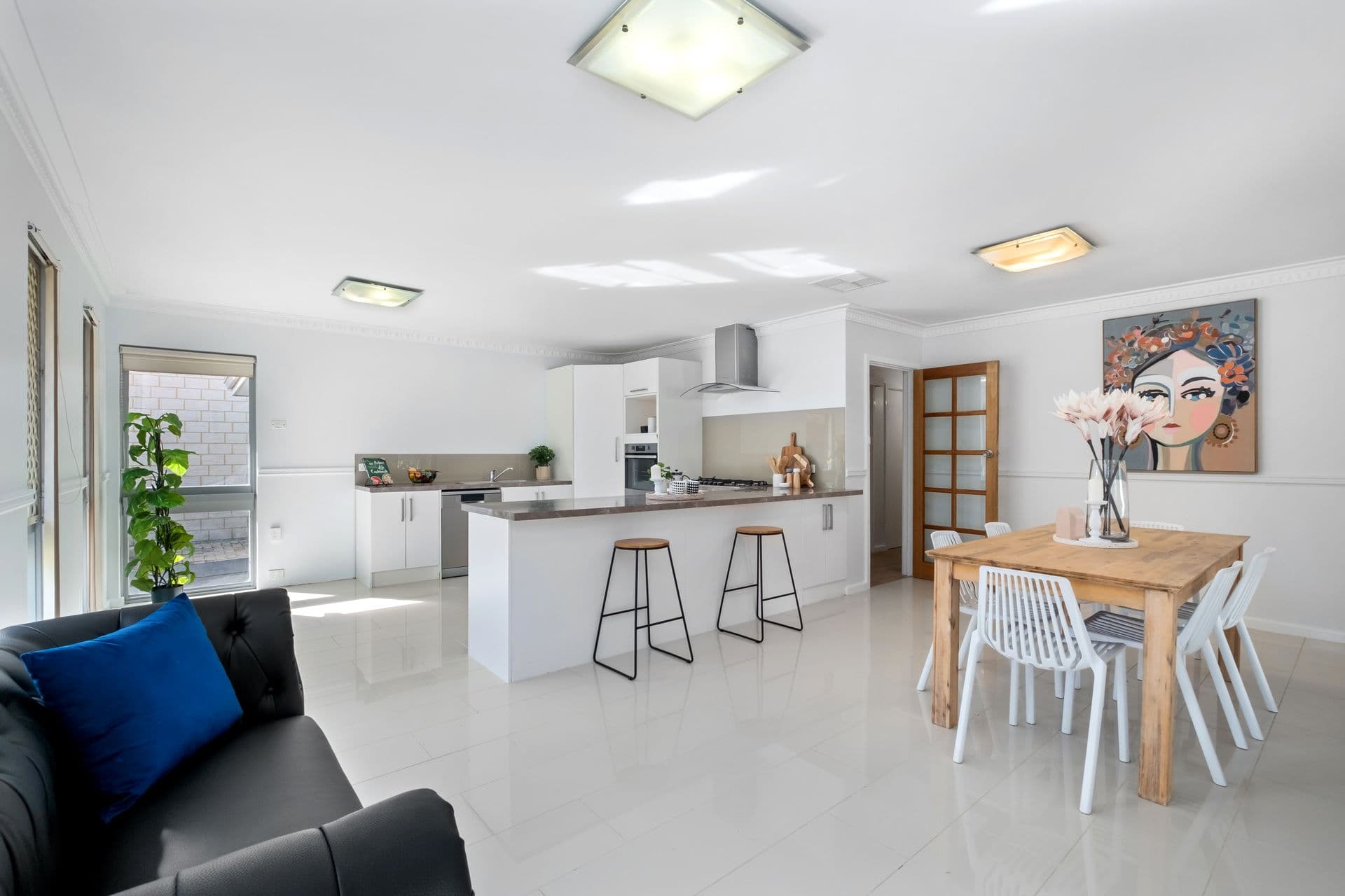 6 Bandalong Way, High Wycombe, WA, 6057, High Wycombe - Thumbnail 2