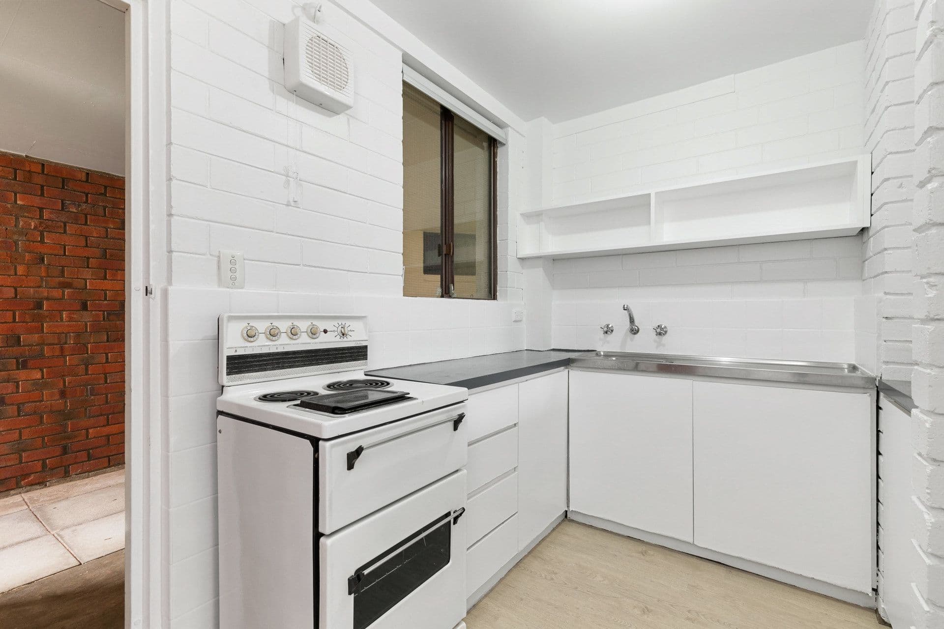 7/38 Scarborough Beach Road, North Perth, WA, 6006, South Morang - Thumbnail 4