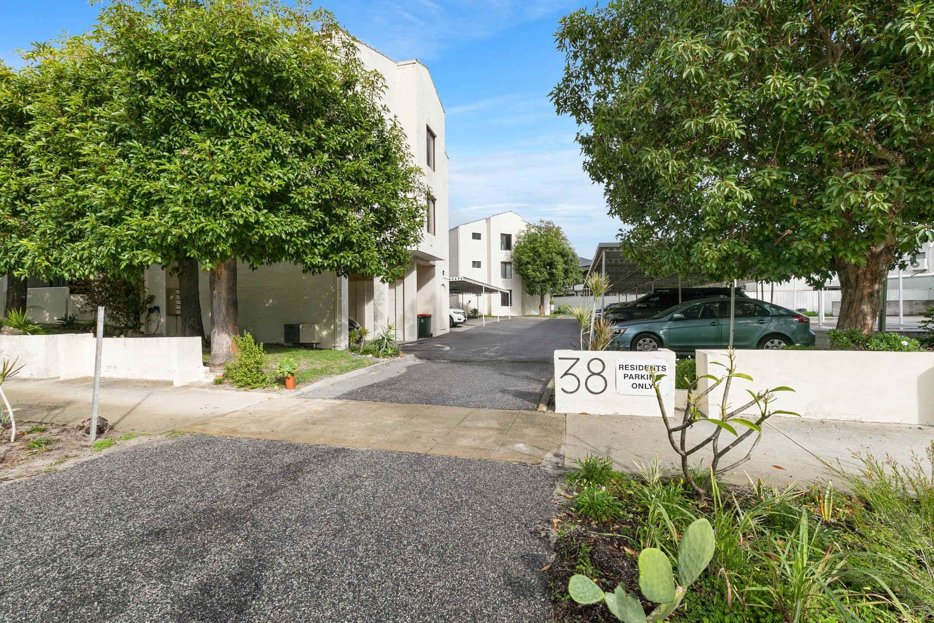 7/38 Scarborough Beach Road, North Perth, WA, 6006, South Morang - Thumbnail 3
