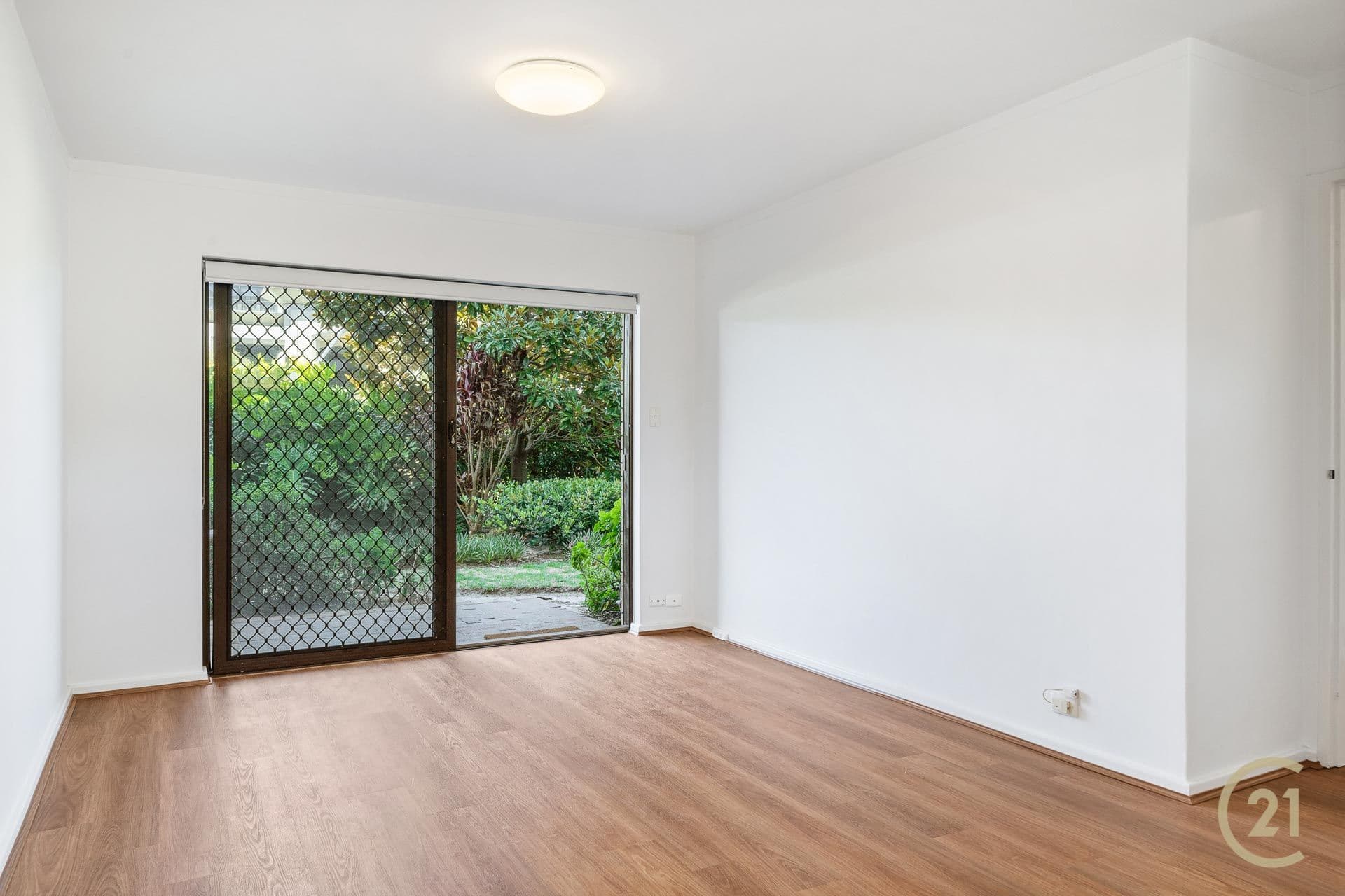 3/39 Hurlingham Road, South Perth, WA, 6151, South Perth - Thumbnail 5