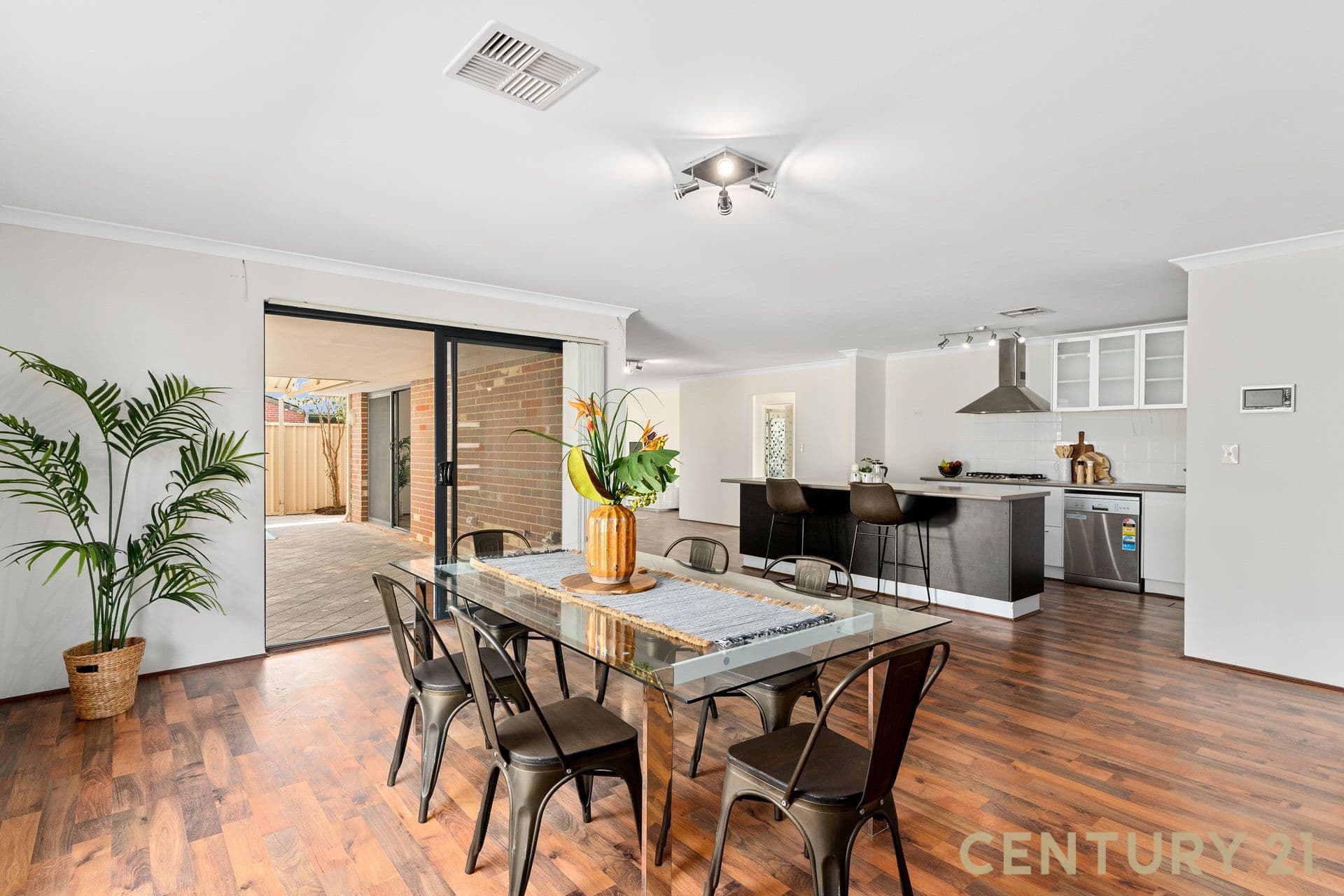 4/55 Archer Street, Carlisle, WA, 6101, Belmont - Thumbnail 2