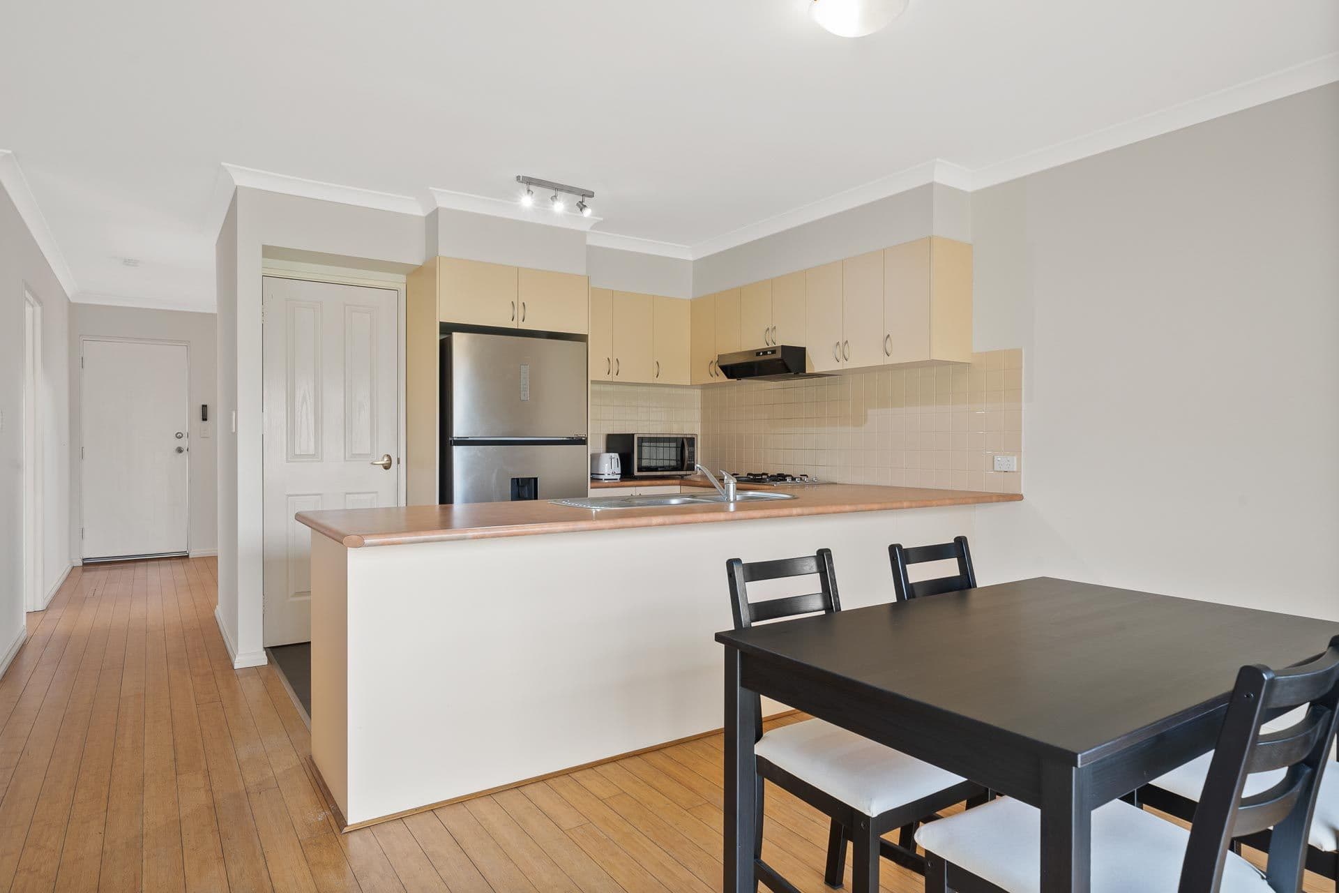 2/16 The Crescent, Redcliffe, WA, 6104, Redcliffe - Thumbnail 8