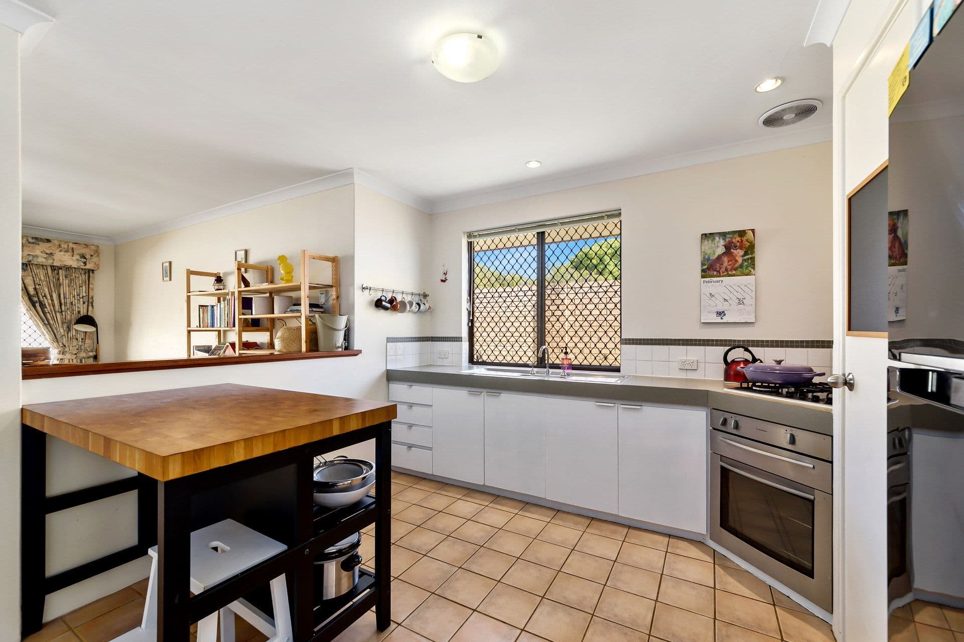 1/240 Surrey  Road, Kewdale, WA, 6105, Kewdale - Thumbnail 3