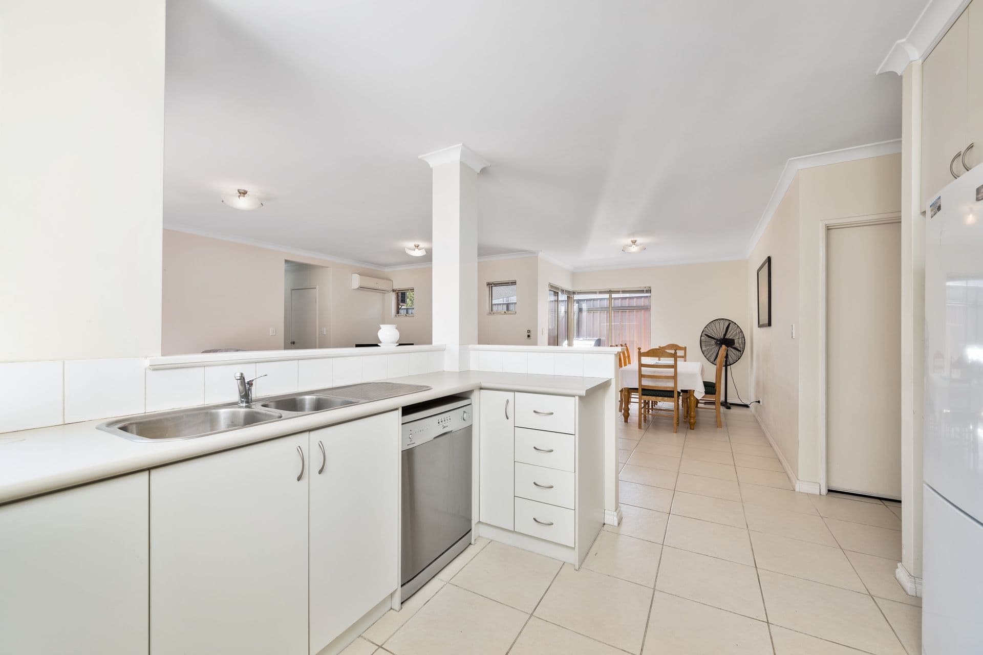 4/55 Archer Street, Carlisle, WA, 6101, Belmont - Thumbnail 8