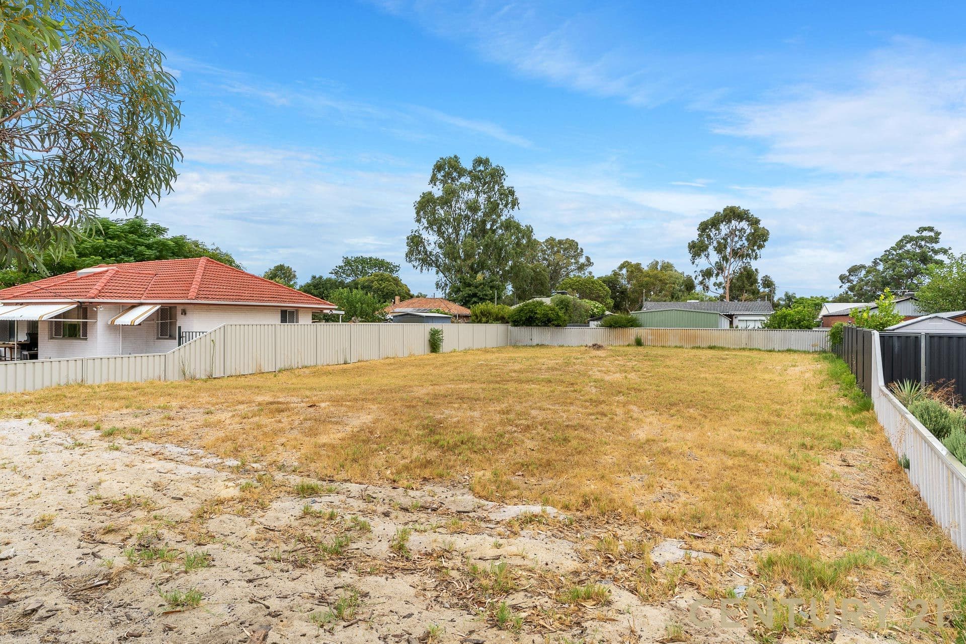 13 Hoskin Street, Cloverdale, WA, 6105, Cloverdale - Thumbnail 5