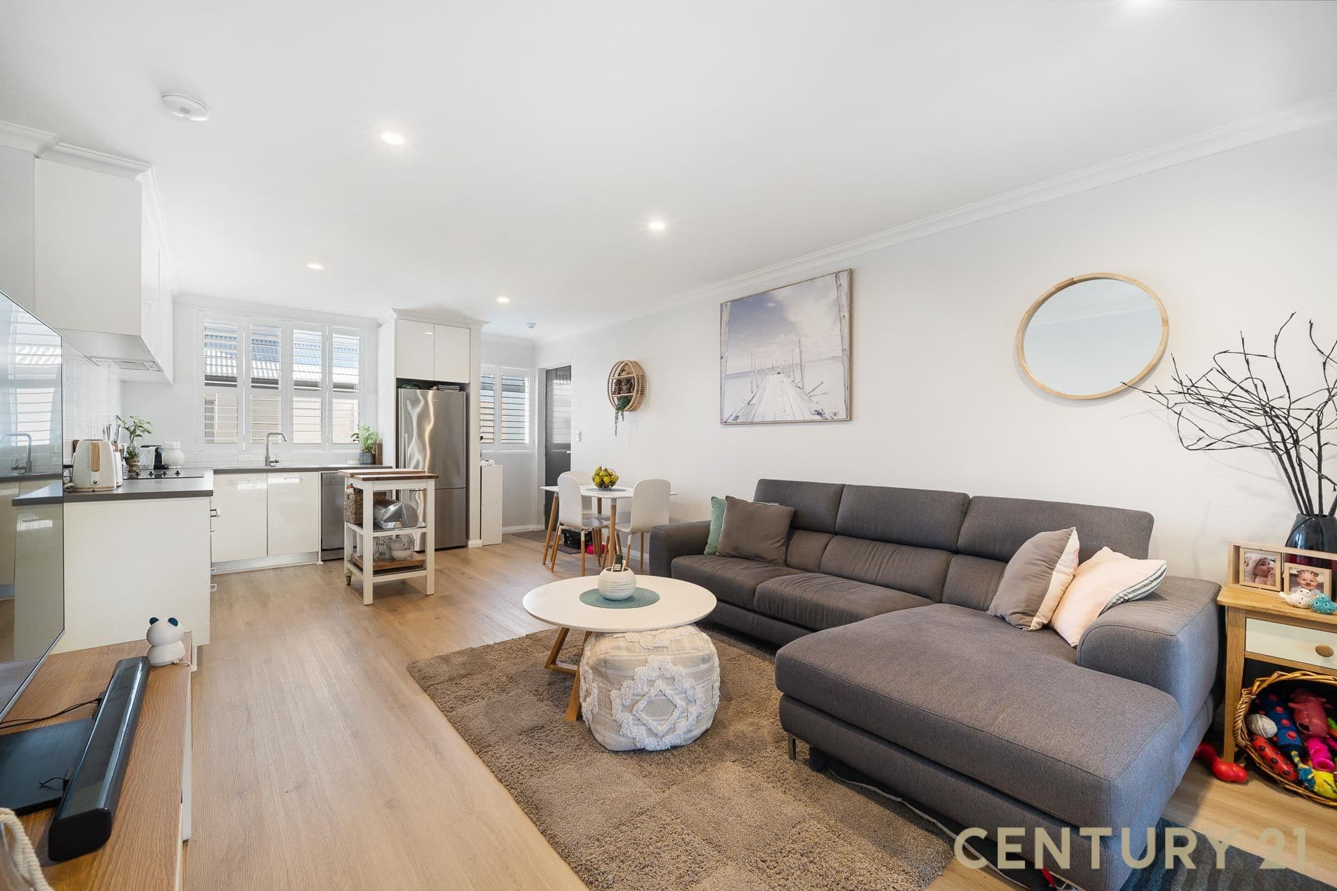 10/129 Briggs  Street, Kewdale, WA, 6105, Kewdale - Thumbnail 4