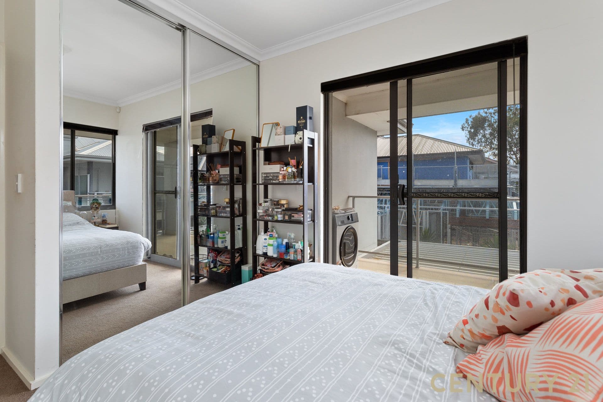 4/377 Daly Street, Cloverdale, WA, 6105, Cloverdale - Thumbnail 8