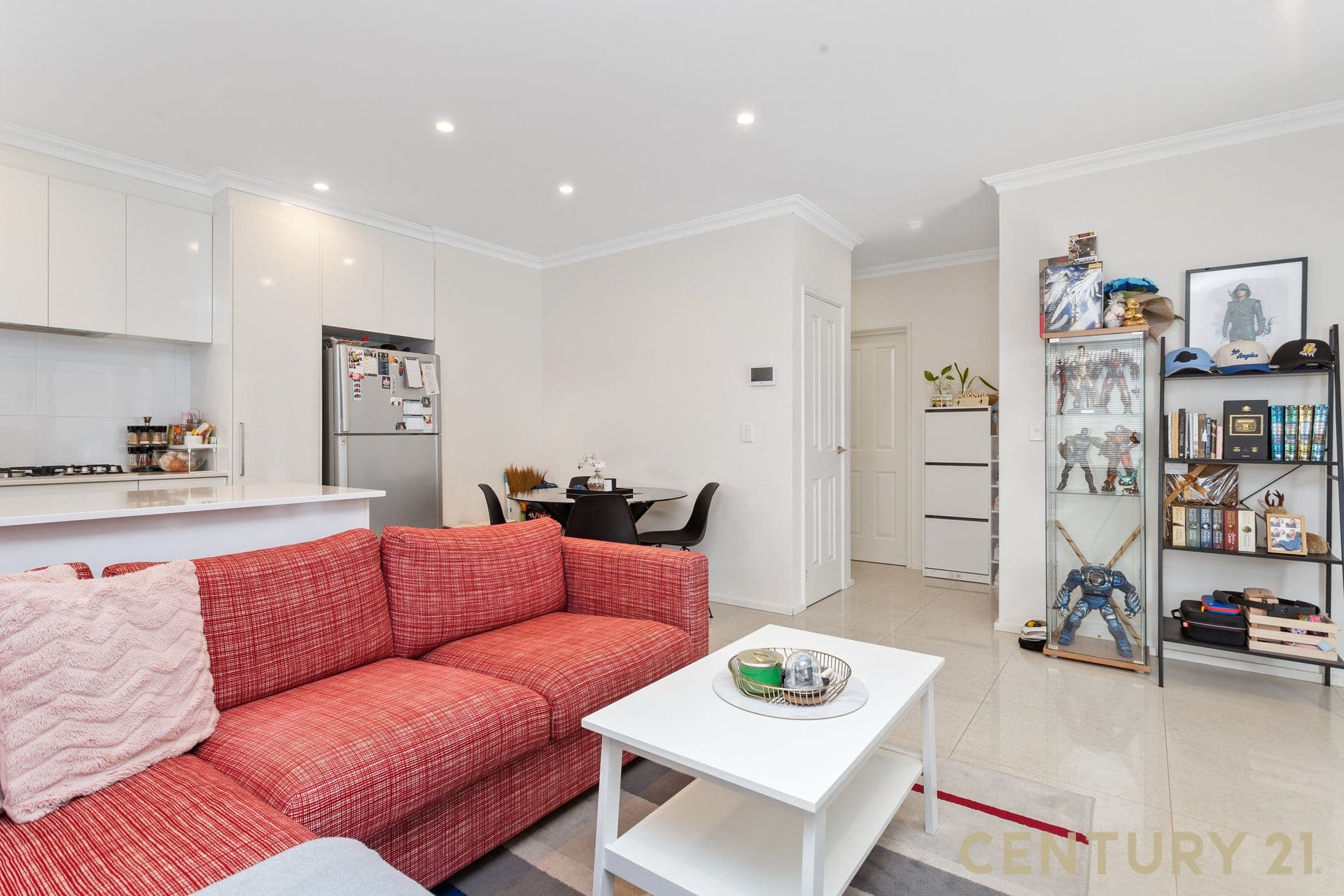 4/377 Daly Street, Cloverdale, WA, 6105, Cloverdale - Thumbnail 5