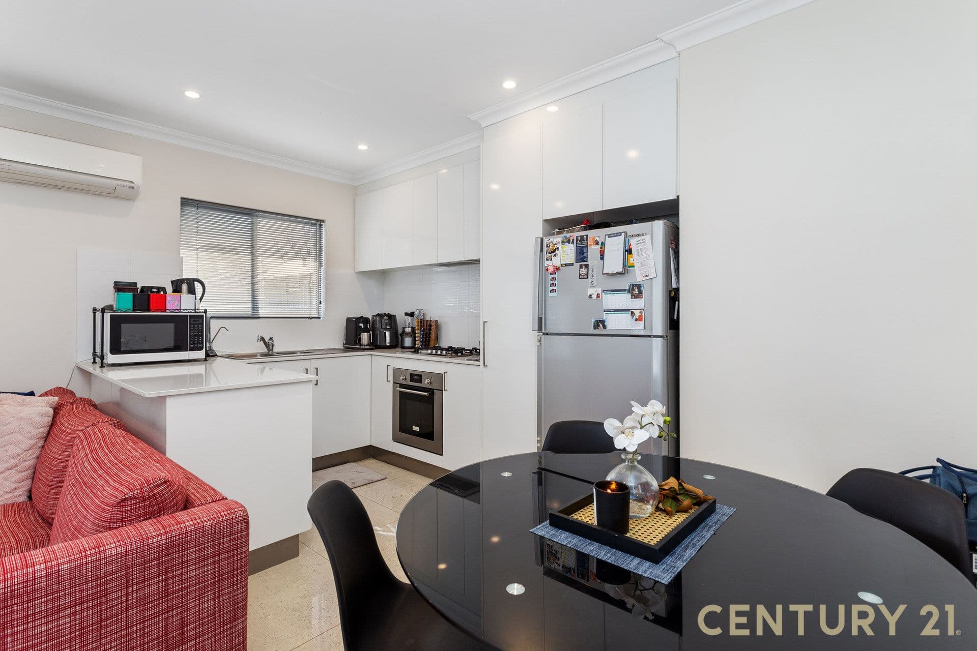 4/377 Daly Street, Cloverdale, WA, 6105, Cloverdale - Thumbnail 4