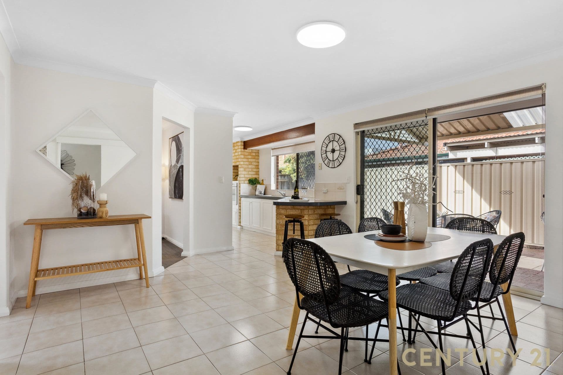 2/40 Raleigh Street, Carlisle, WA, 6101, Carlisle - Image 1