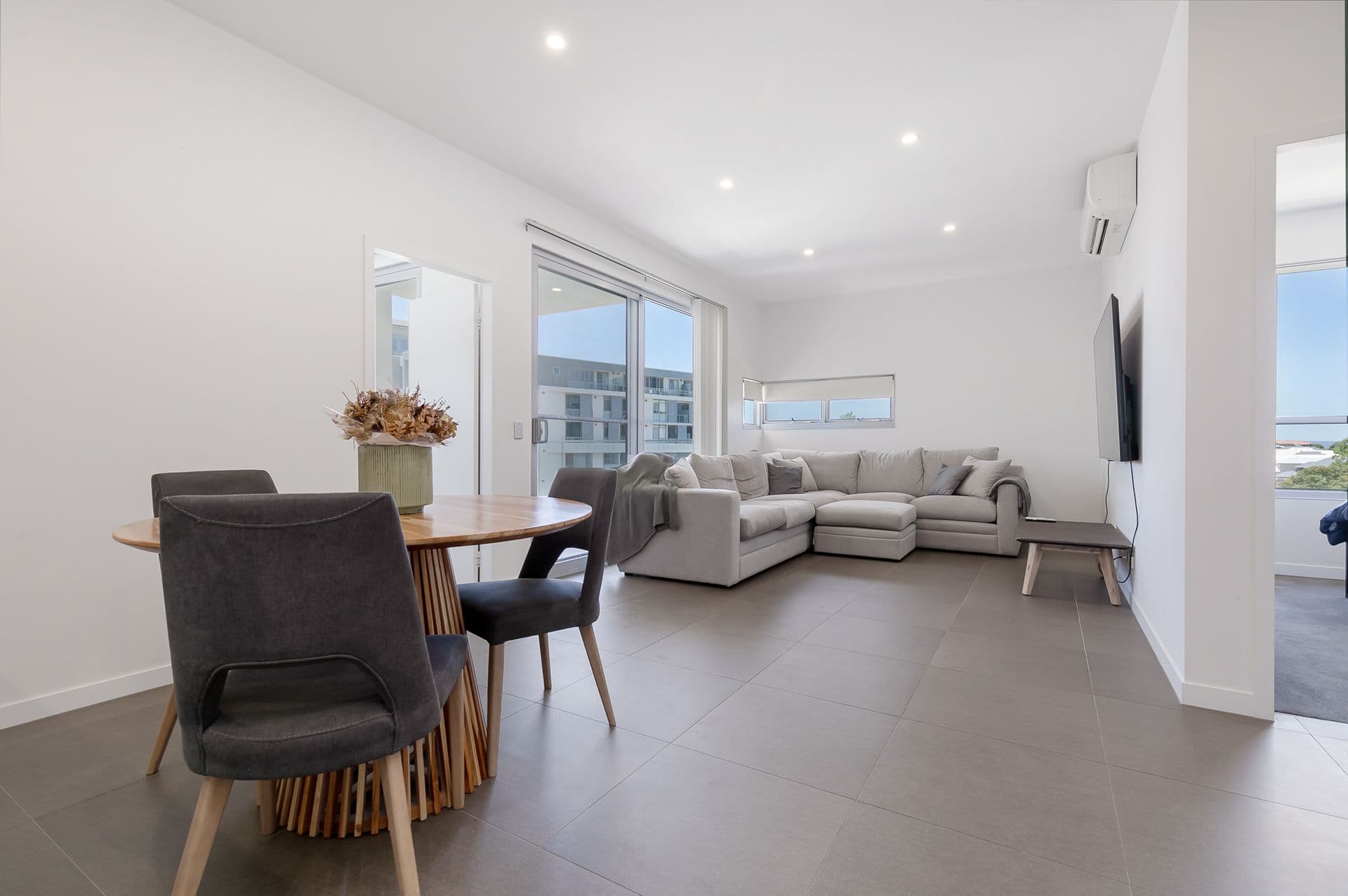 61/8 Hawksburn Road, Rivervale, WA, 6103, Rivervale - Thumbnail 3