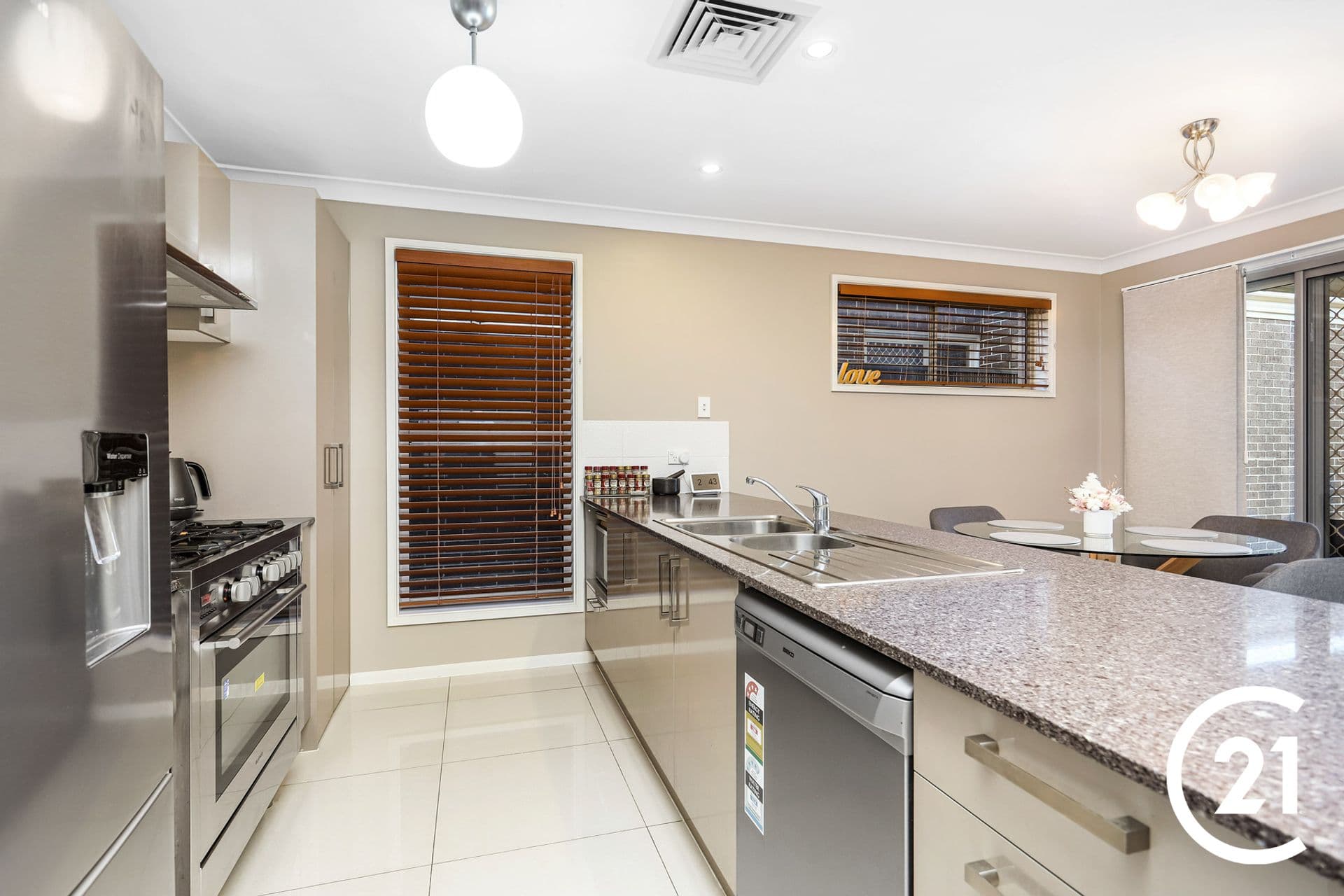 1/19 Campbell Street, Blacktown, NSW, 2148, Ropes Crossing - Thumbnail 2