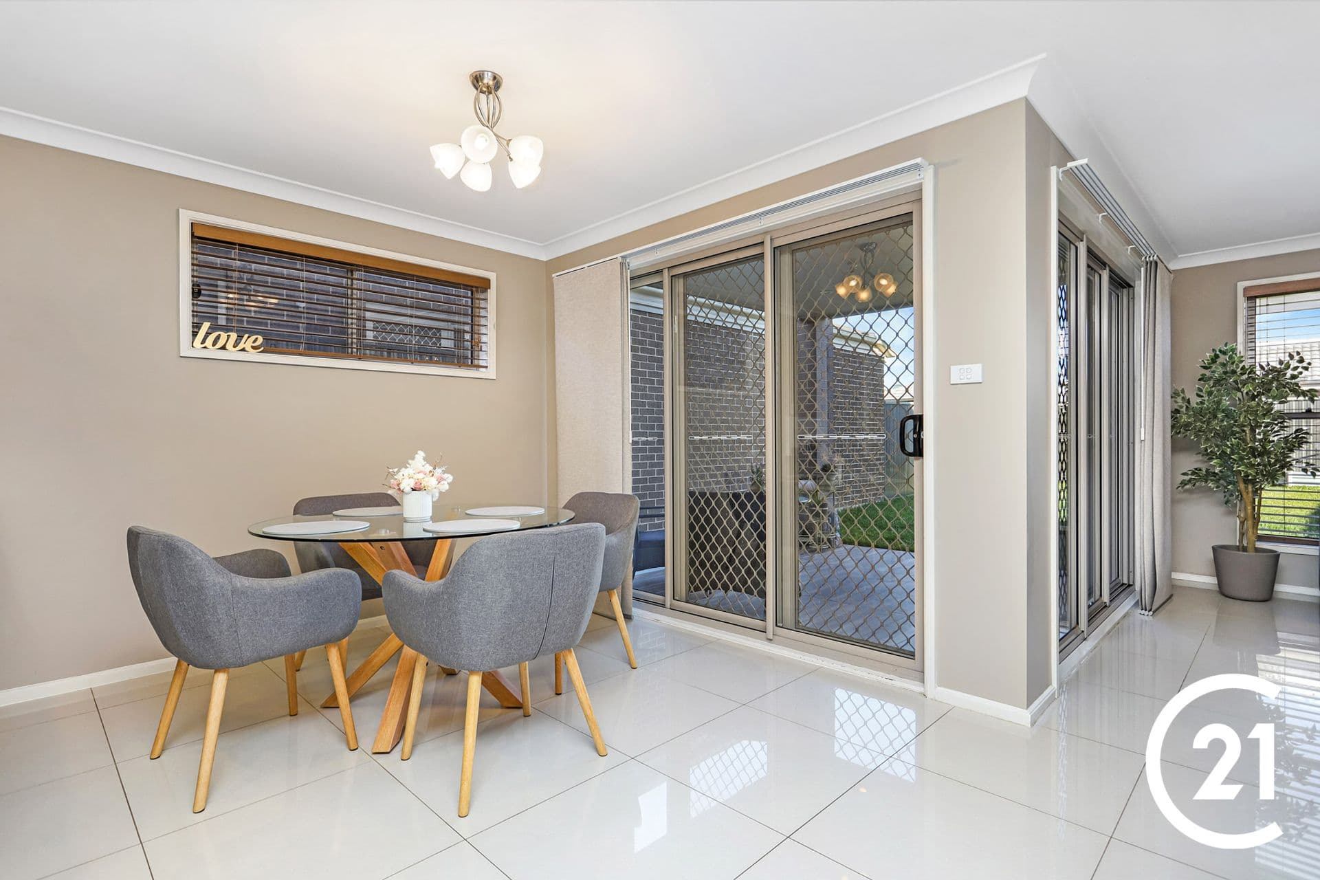 1/19 Campbell Street, Blacktown, NSW, 2148, Ropes Crossing - Thumbnail 4