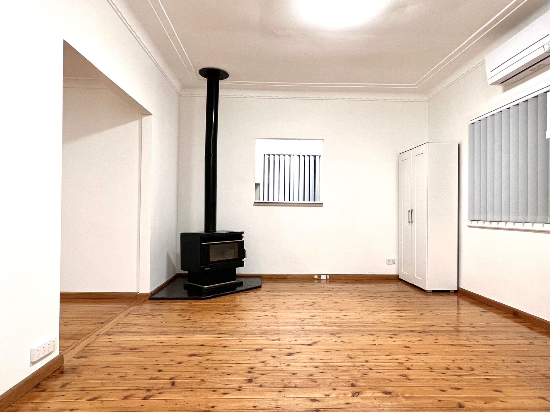 1/19 Campbell Street, Blacktown, NSW, 2148, Marayong - Thumbnail 2