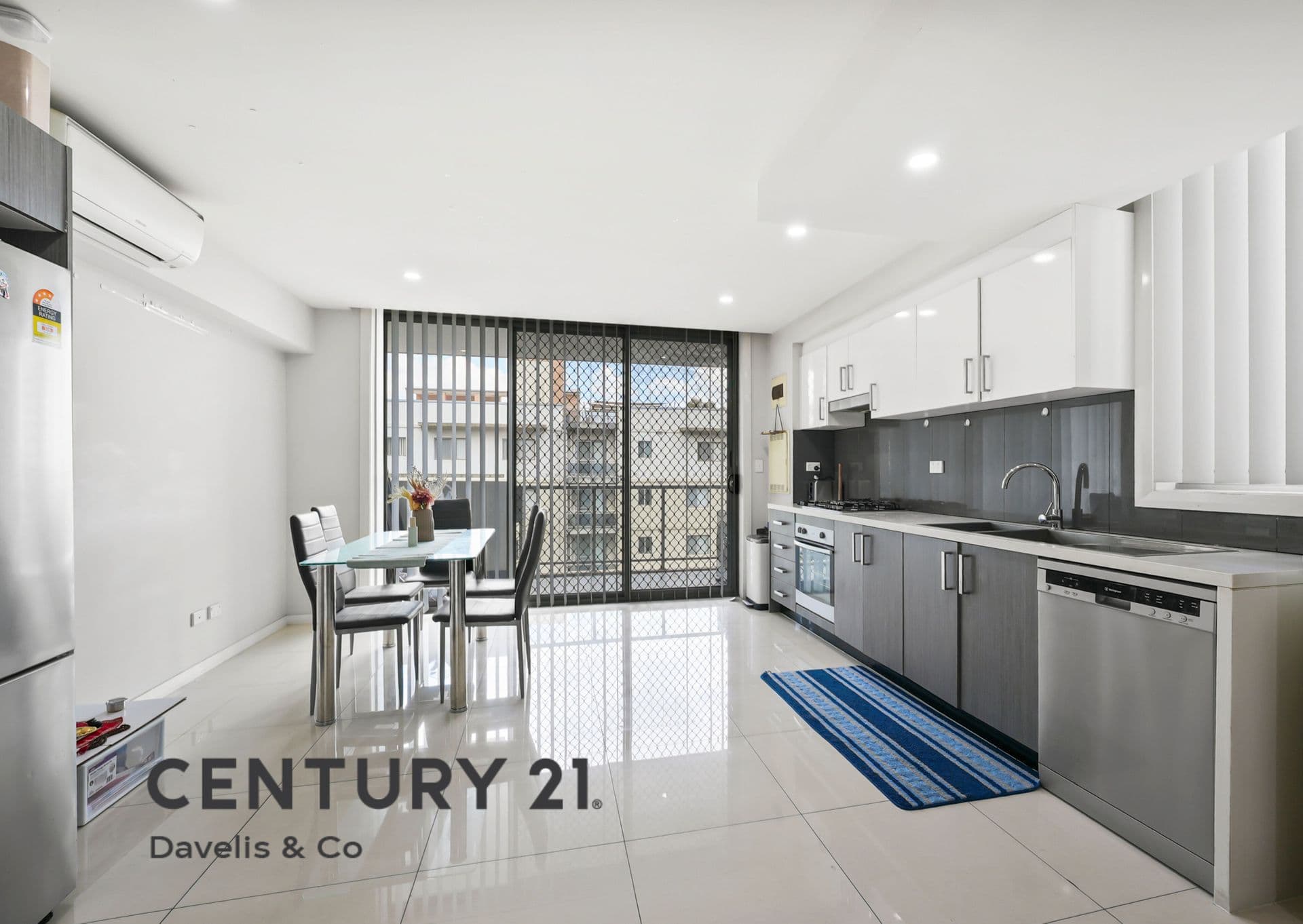 311/12 Fourth Avenue, Blacktown, NSW, 2148, Blacktown - Thumbnail 2