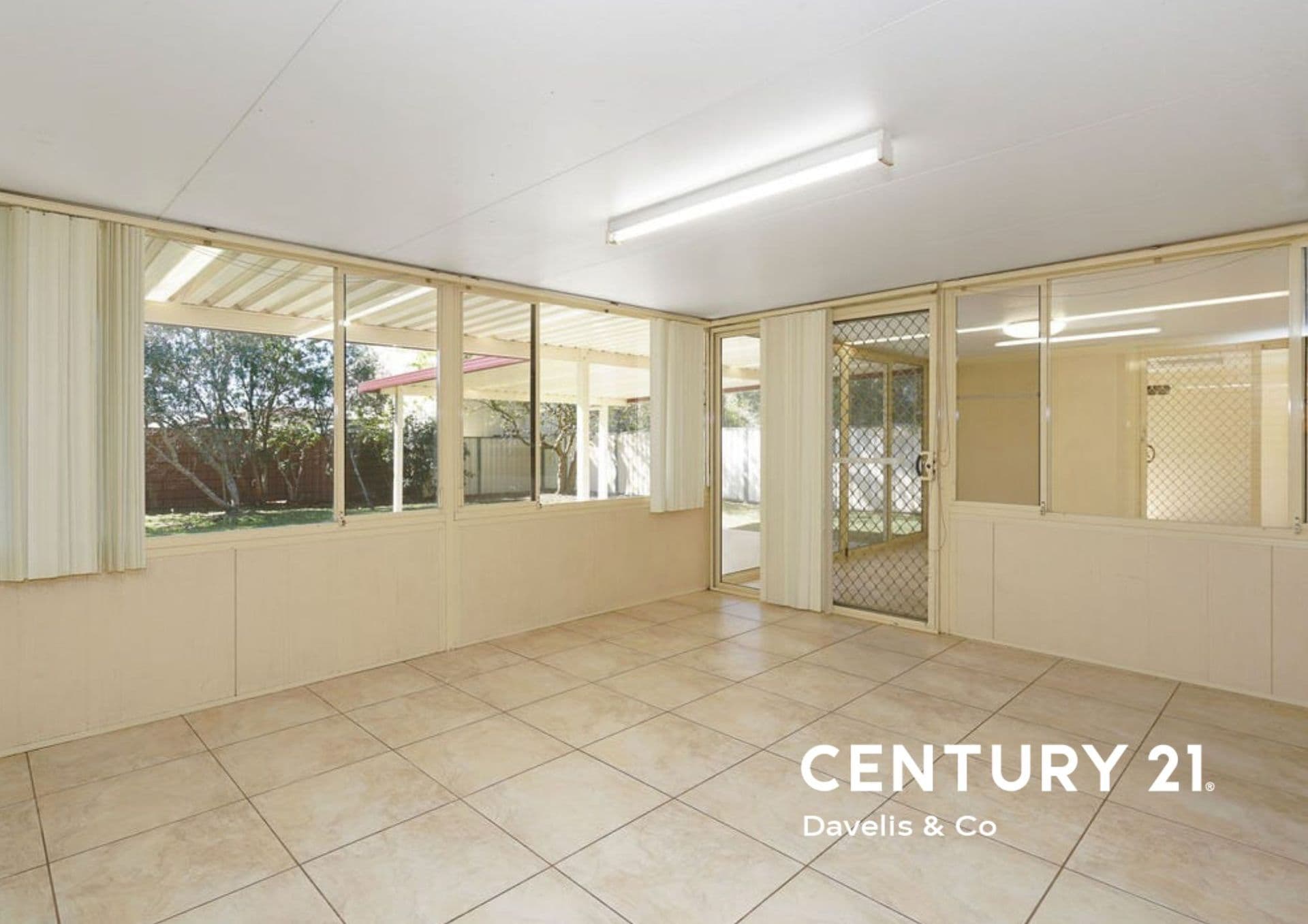 1/19 Campbell Street, Blacktown, NSW, 2148, Berkeley Vale - Thumbnail 2