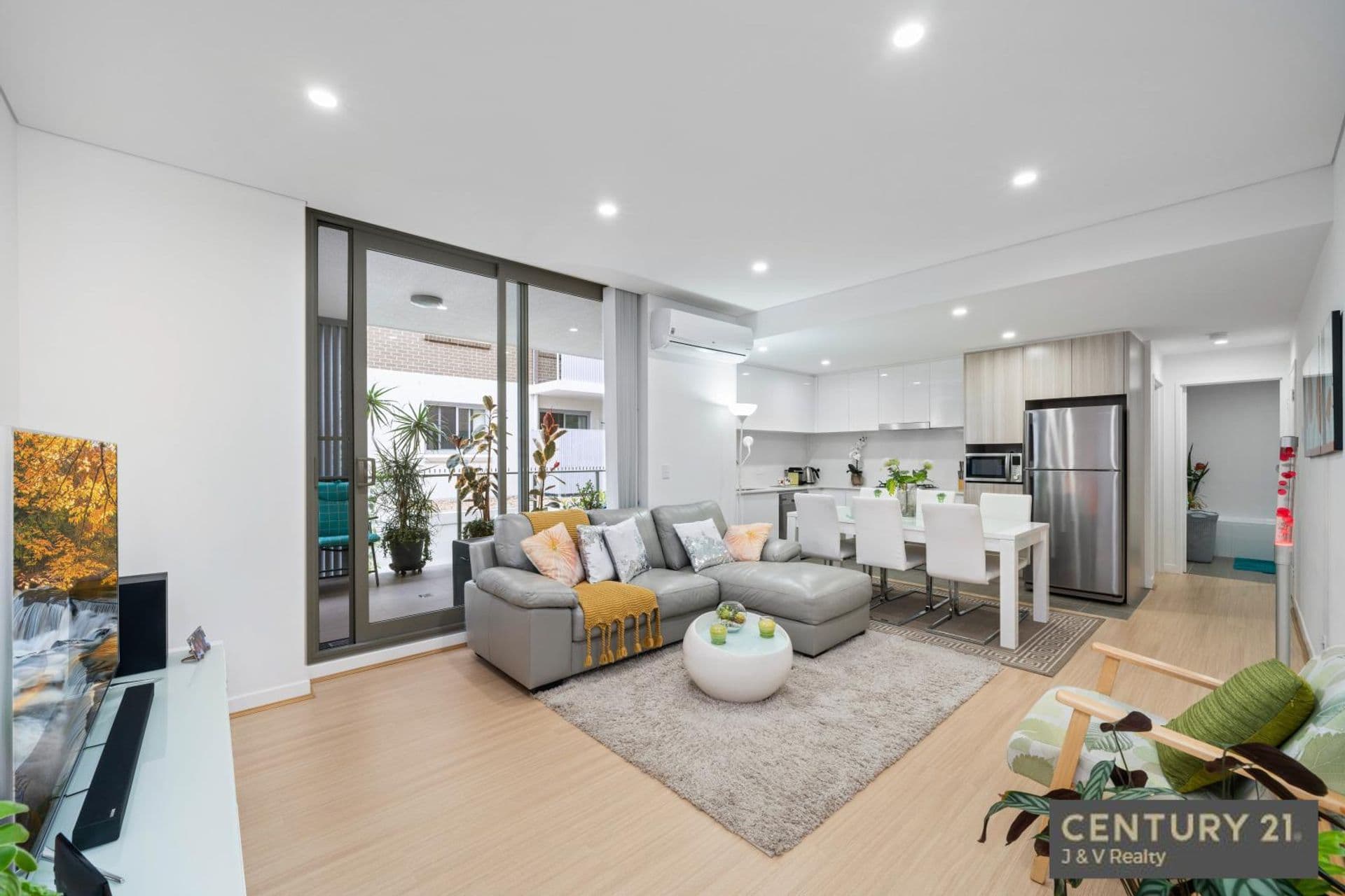 6/1 Cowan Road, Mount Colah, NSW, 2079, Mount Colah - Image 1