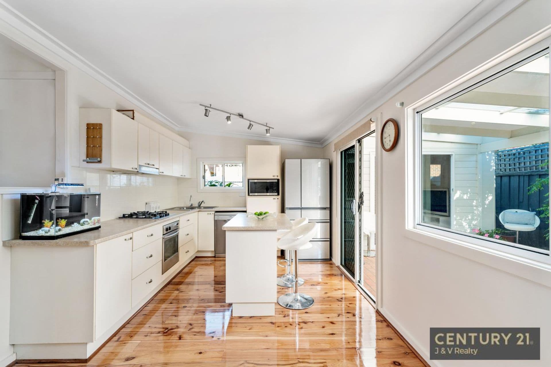 19 Glenview Road, Mount Kuring-gai, NSW, 2080, Mount Kuring-Gai - Thumbnail 6