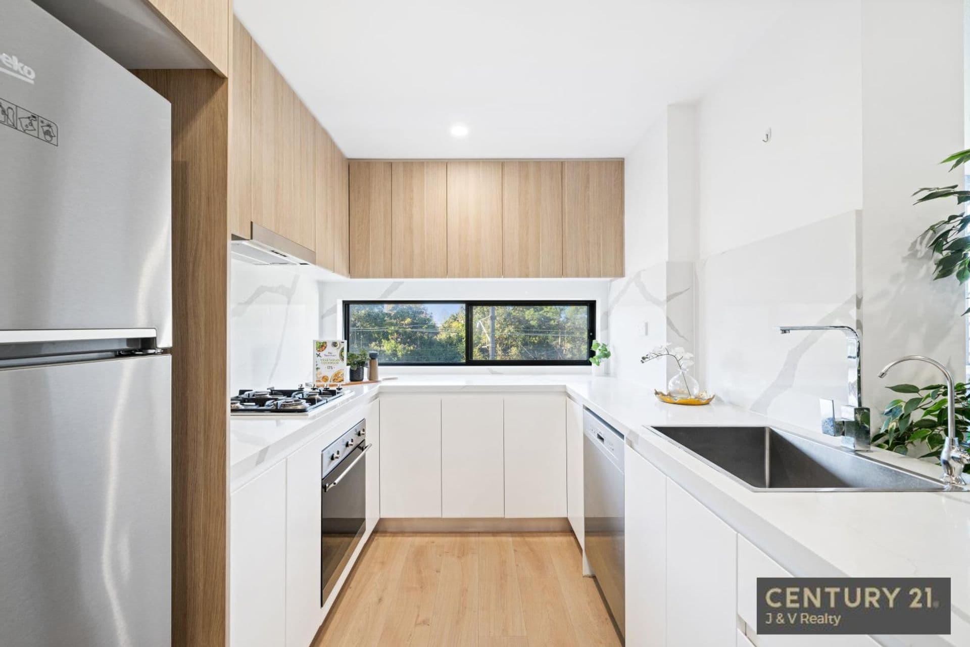 13/554-558 Pacific Highway, Mount Colah, NSW, 2079, Mount Colah - Thumbnail 2