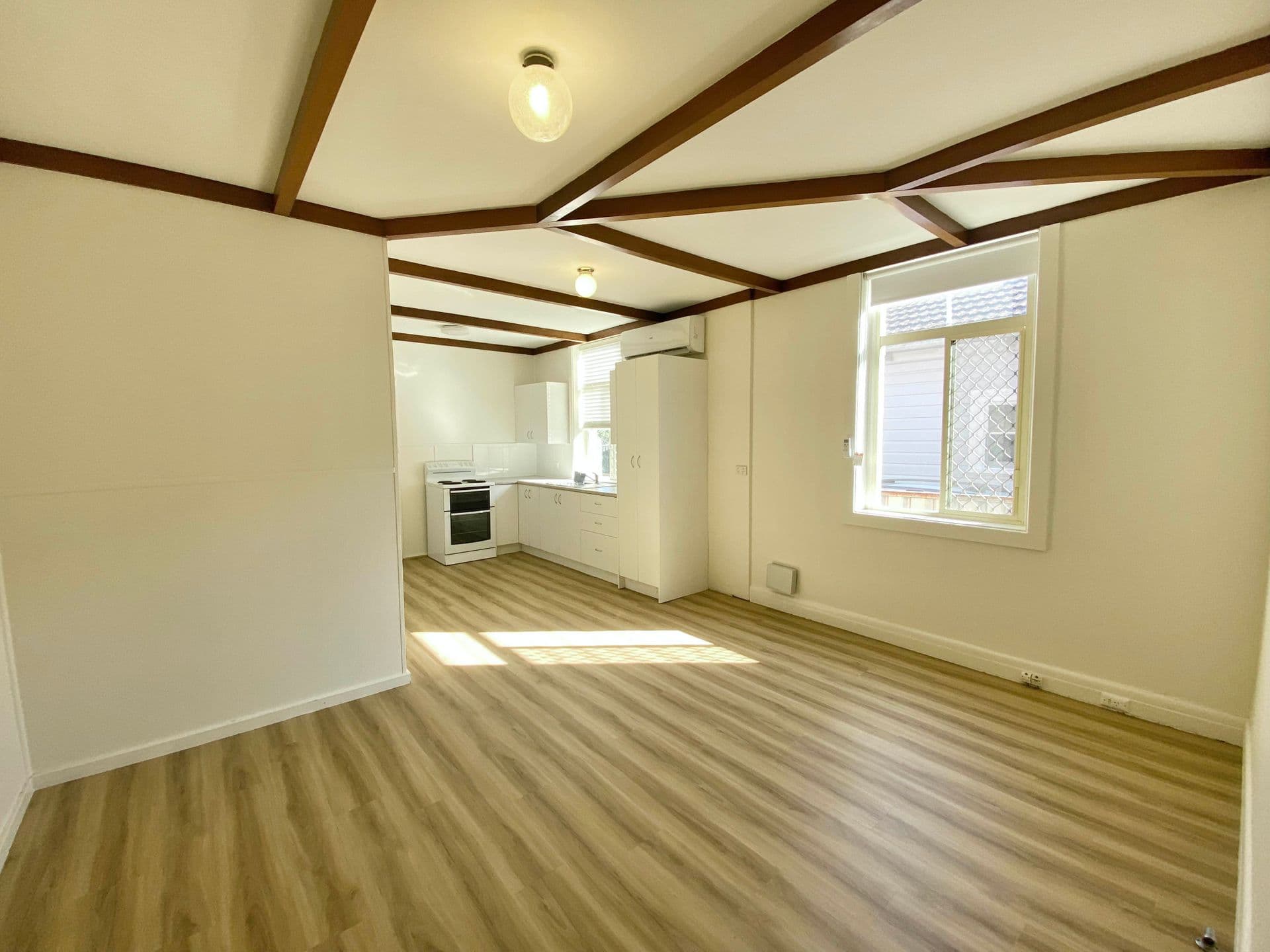 2/11 Nelson Street, Mayfield, NSW, 2304, Mayfield - Thumbnail 4