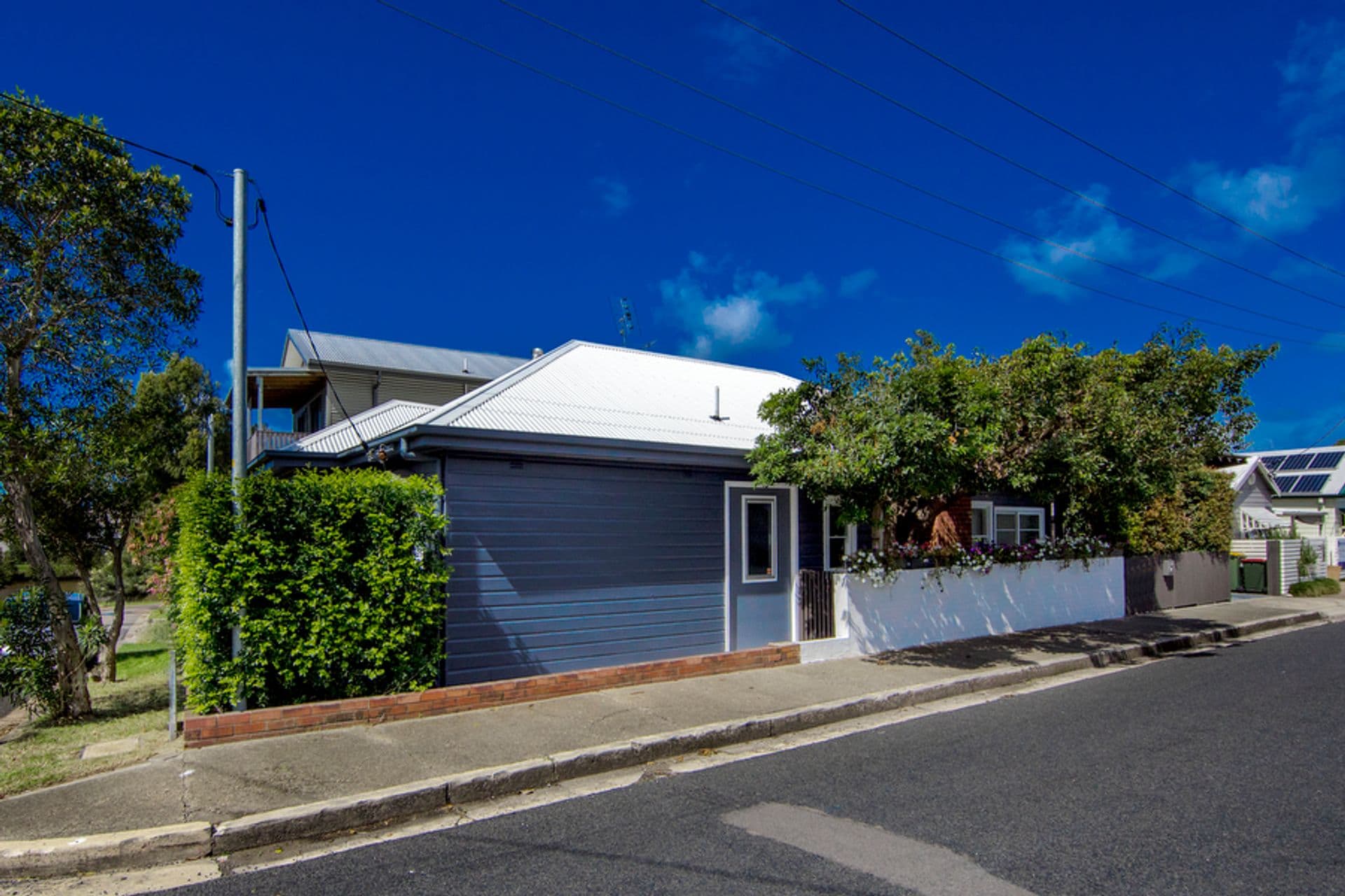 1 Sparke Street, Tighes Hill, NSW, 2297, Tighes Hill - Thumbnail 2