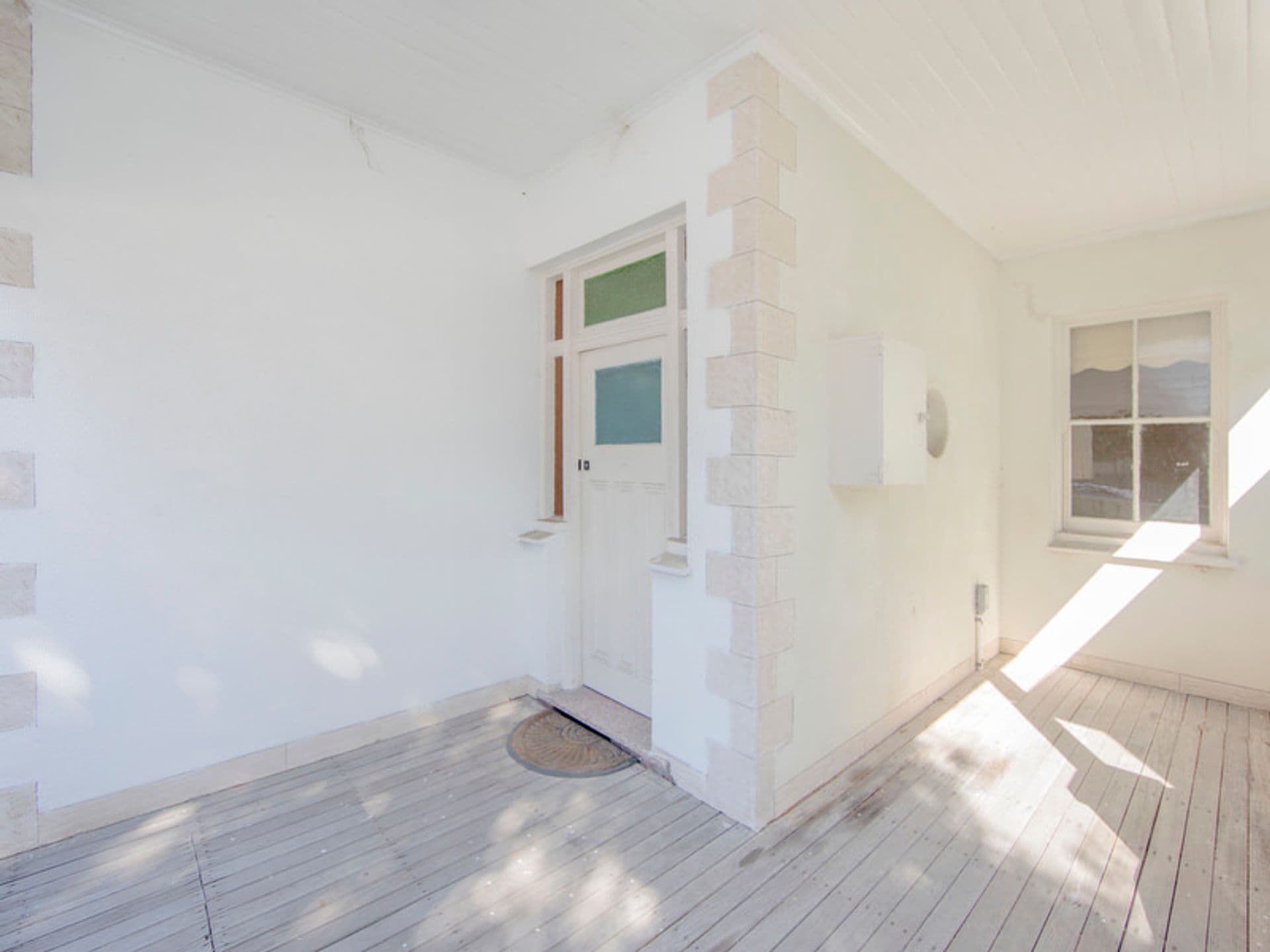105 Cleary Street, Hamilton, NSW, 2303, Hamilton - Thumbnail 3