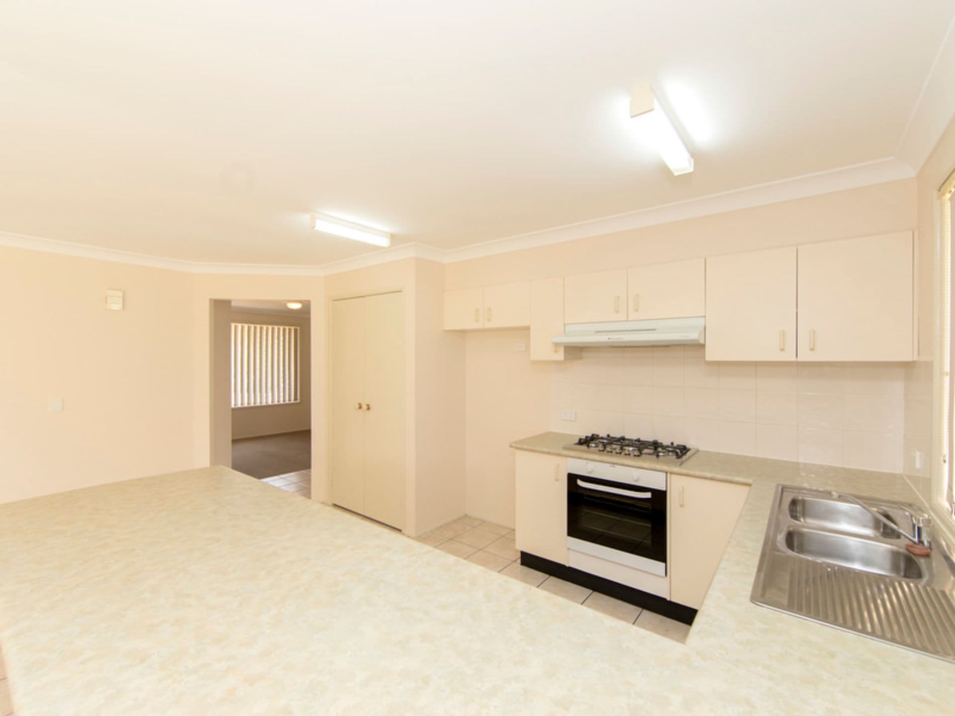 48 Galway Bay Drive, Ashtonfield, NSW, 2323, Ashtonfield - Thumbnail 5