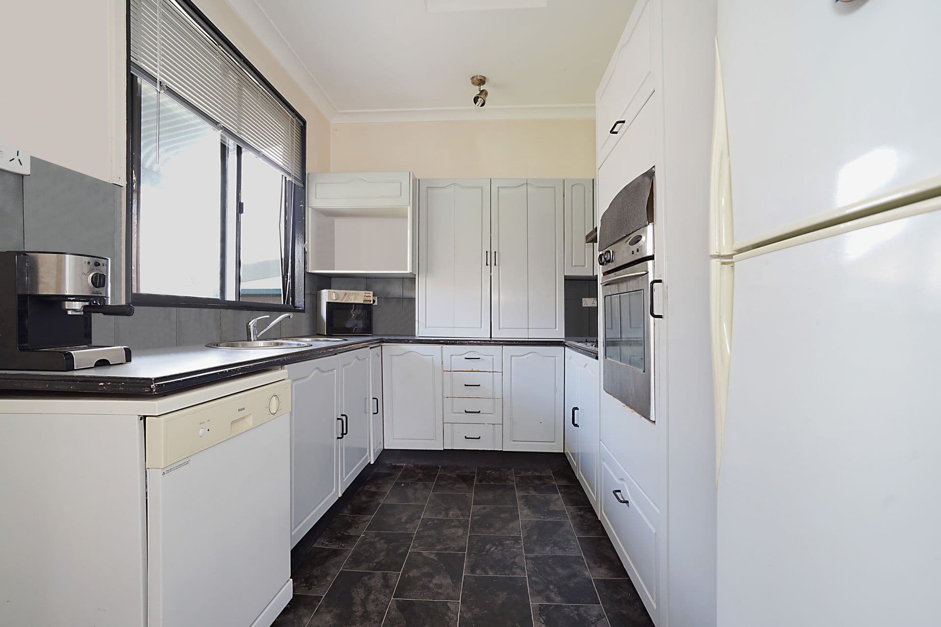 13 Cobbin Parade, Belmont, NSW, 2280, Belmont - Thumbnail 3