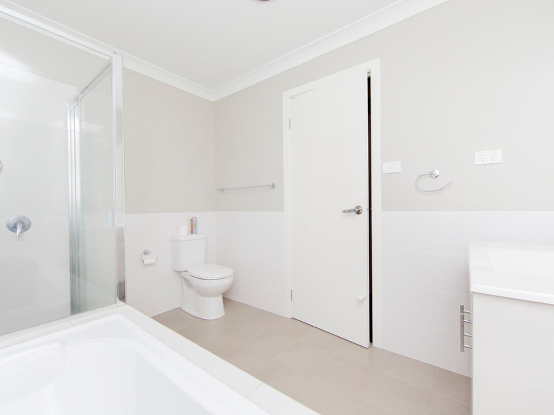 6 Warbler Avenue, Aberglasslyn, NSW, 2320, Aberglasslyn - Thumbnail 6