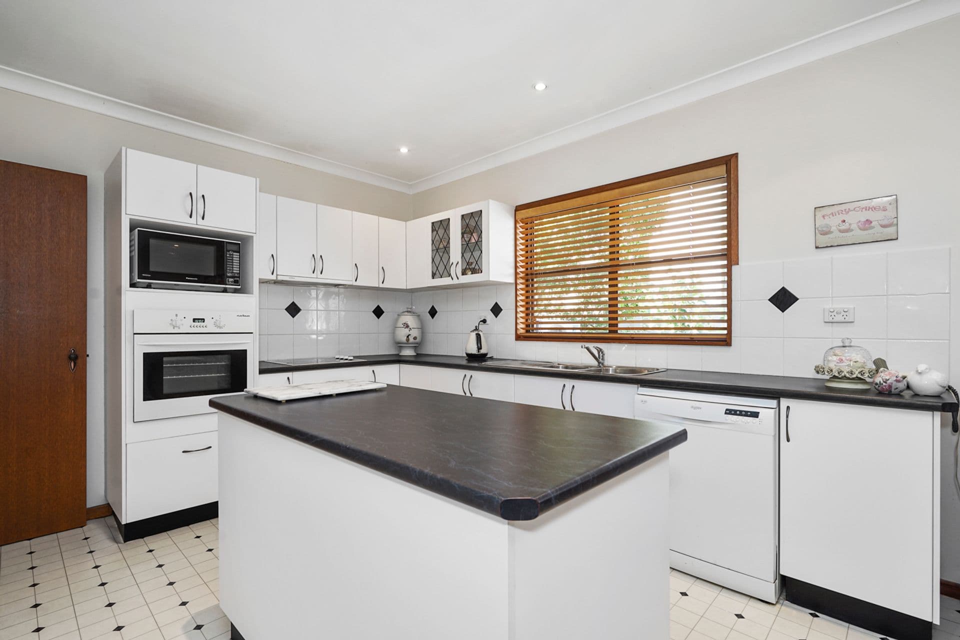 145 Henry Street, Merewether, NSW, 2291, Merewether - Thumbnail 5