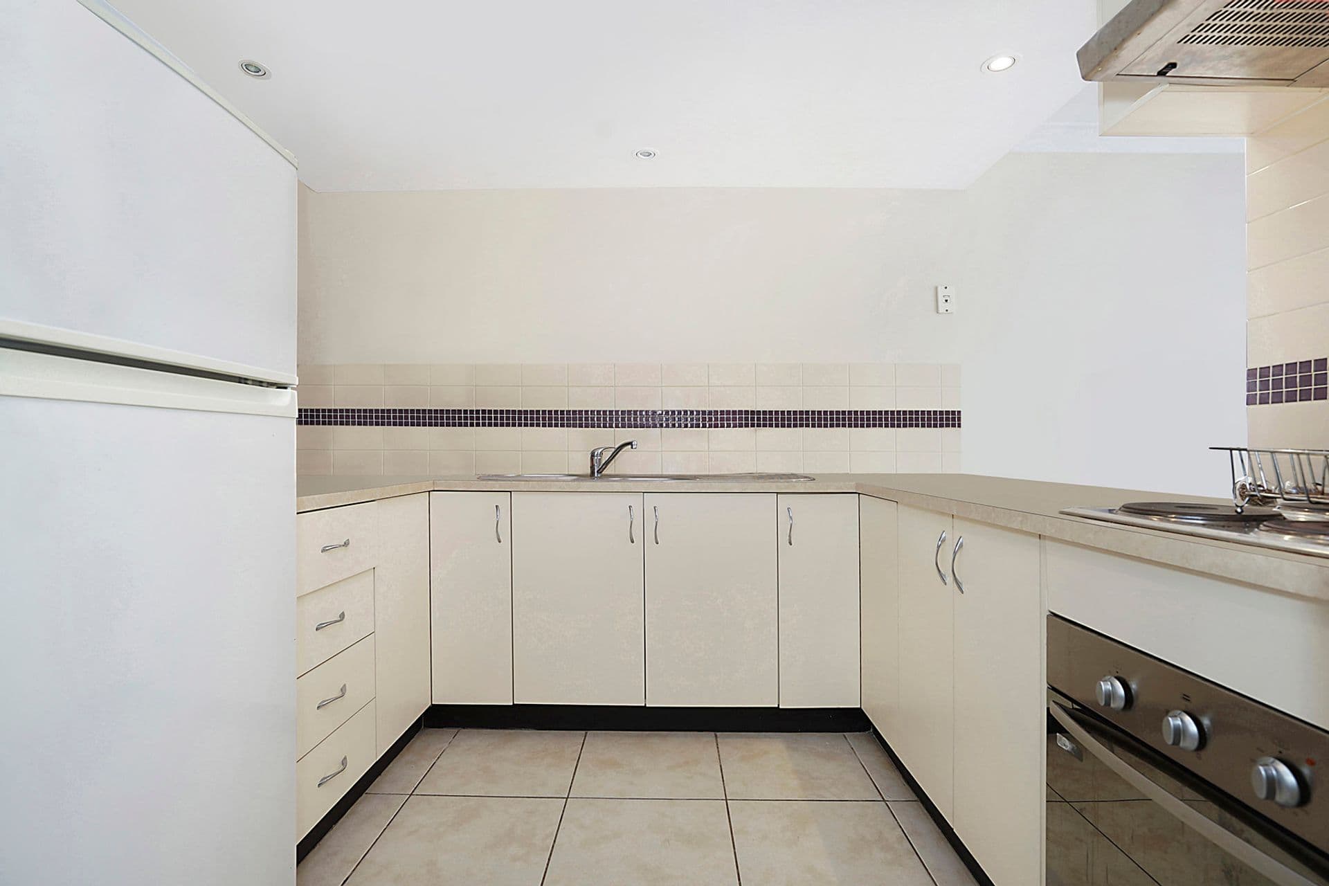 11/30 Bent Street, Cannington, WA, 6107, Cannington - Thumbnail 4