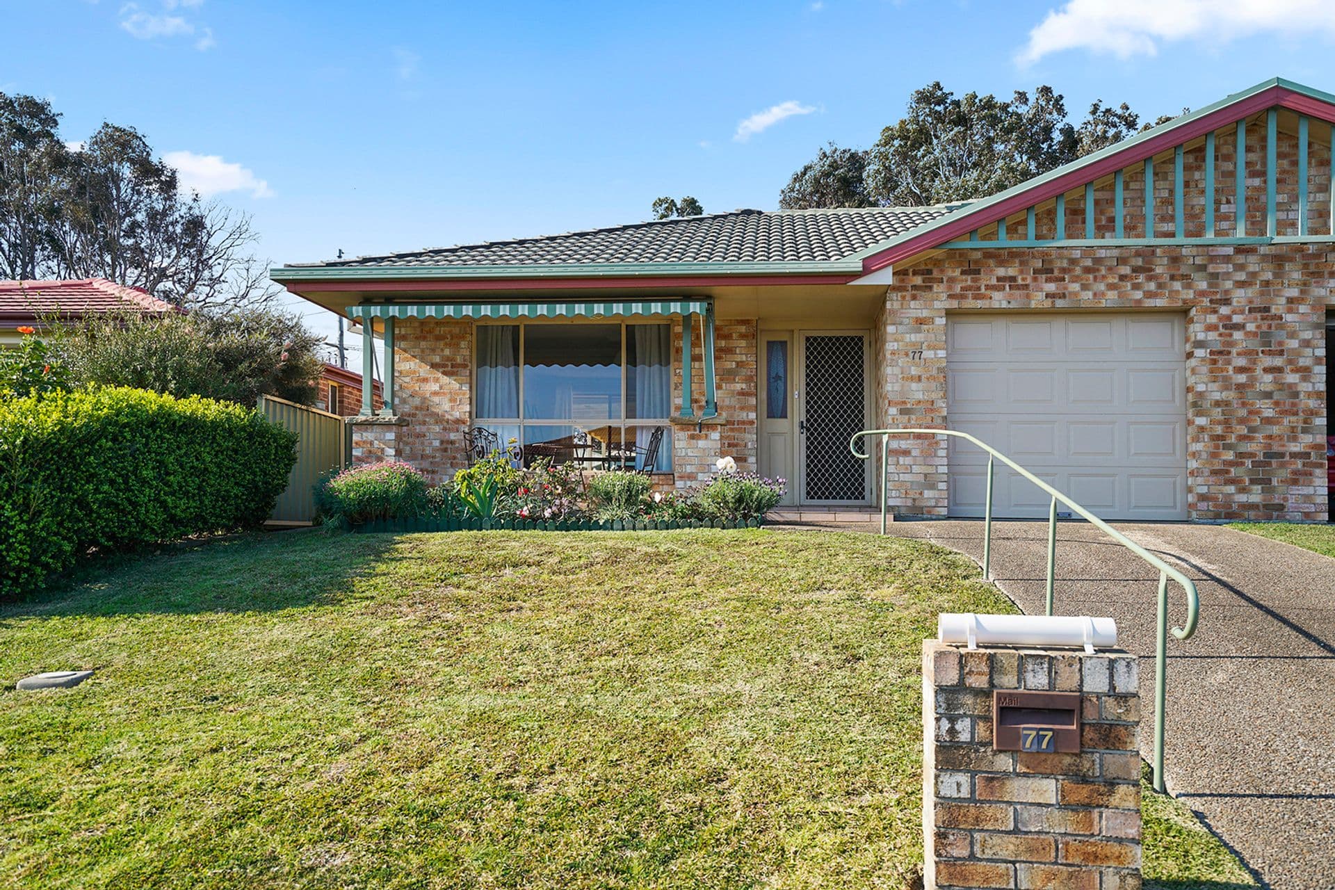77 Decora Crescent, Warabrook, NSW, 2304, Warabrook - Thumbnail 2