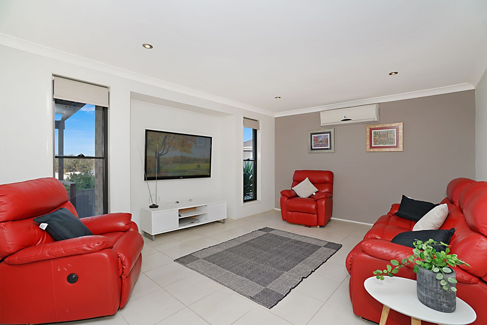 7 Kimberley Place, Macquarie Hills, NSW, 2285, Macquarie Hills - Thumbnail 5