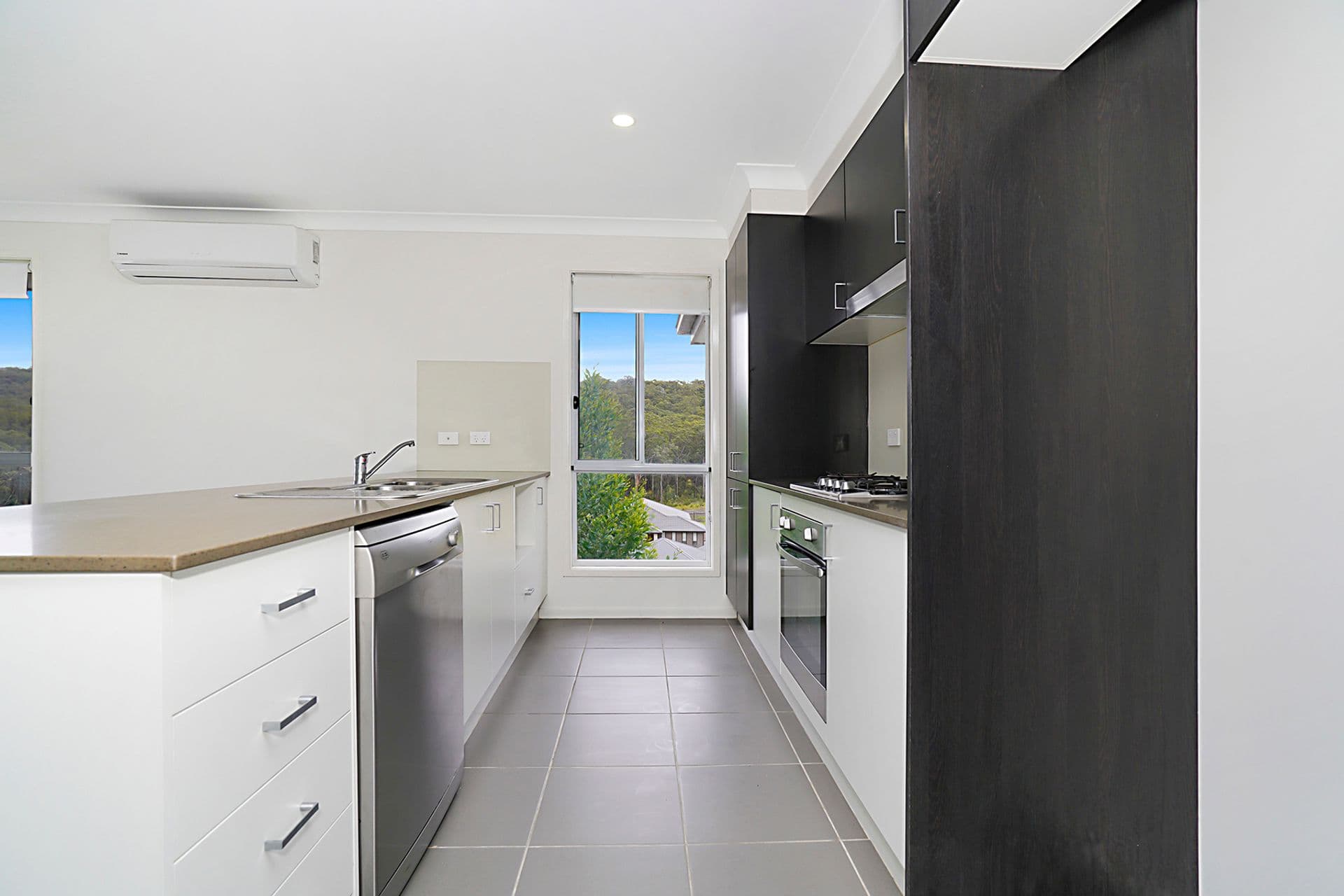 40 Manlius Drive, Cameron Park, NSW, 2285, Cameron Park - Thumbnail 3
