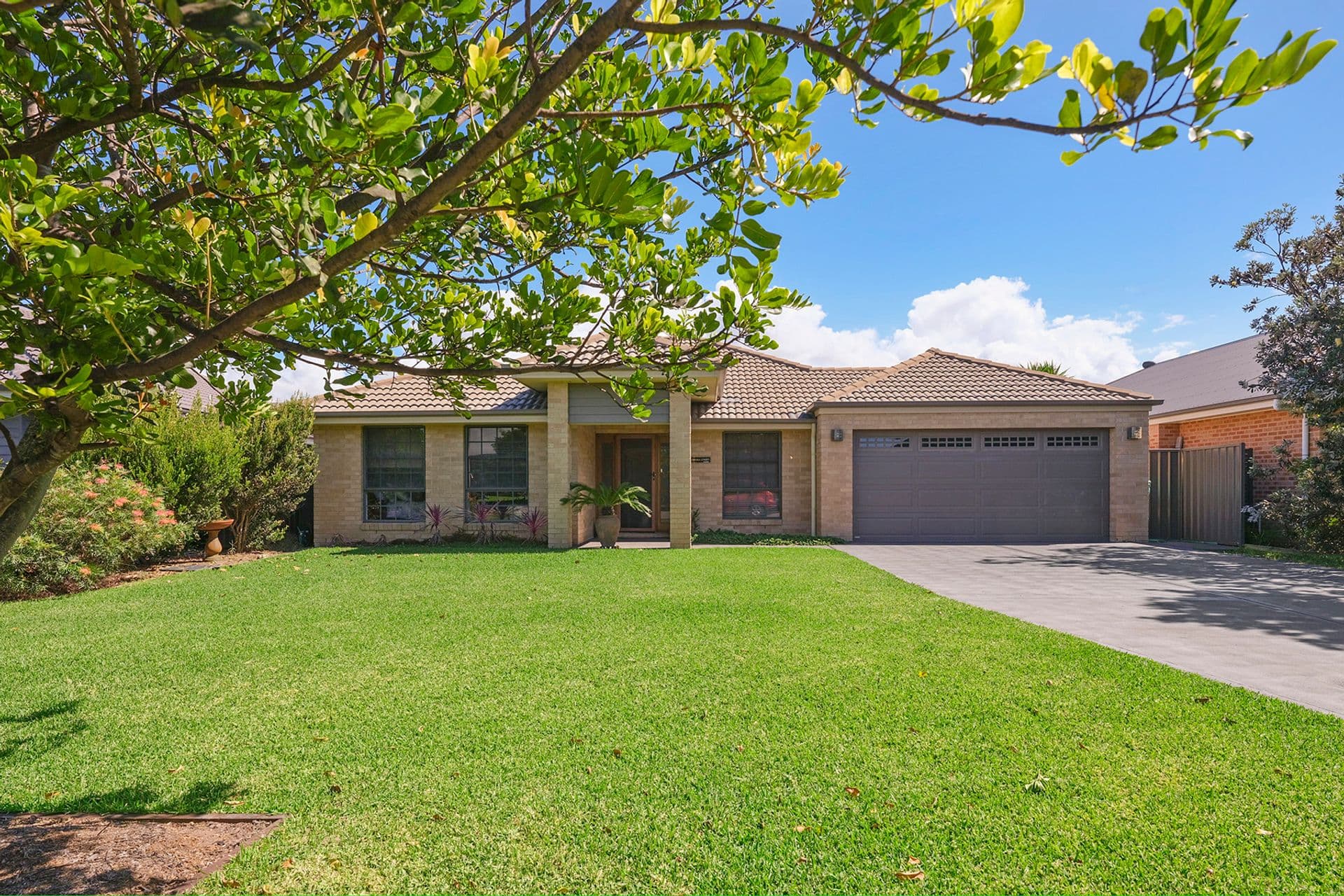 10 Oimara Street, Fern Bay, NSW, 2295, Fern Bay - Thumbnail 2