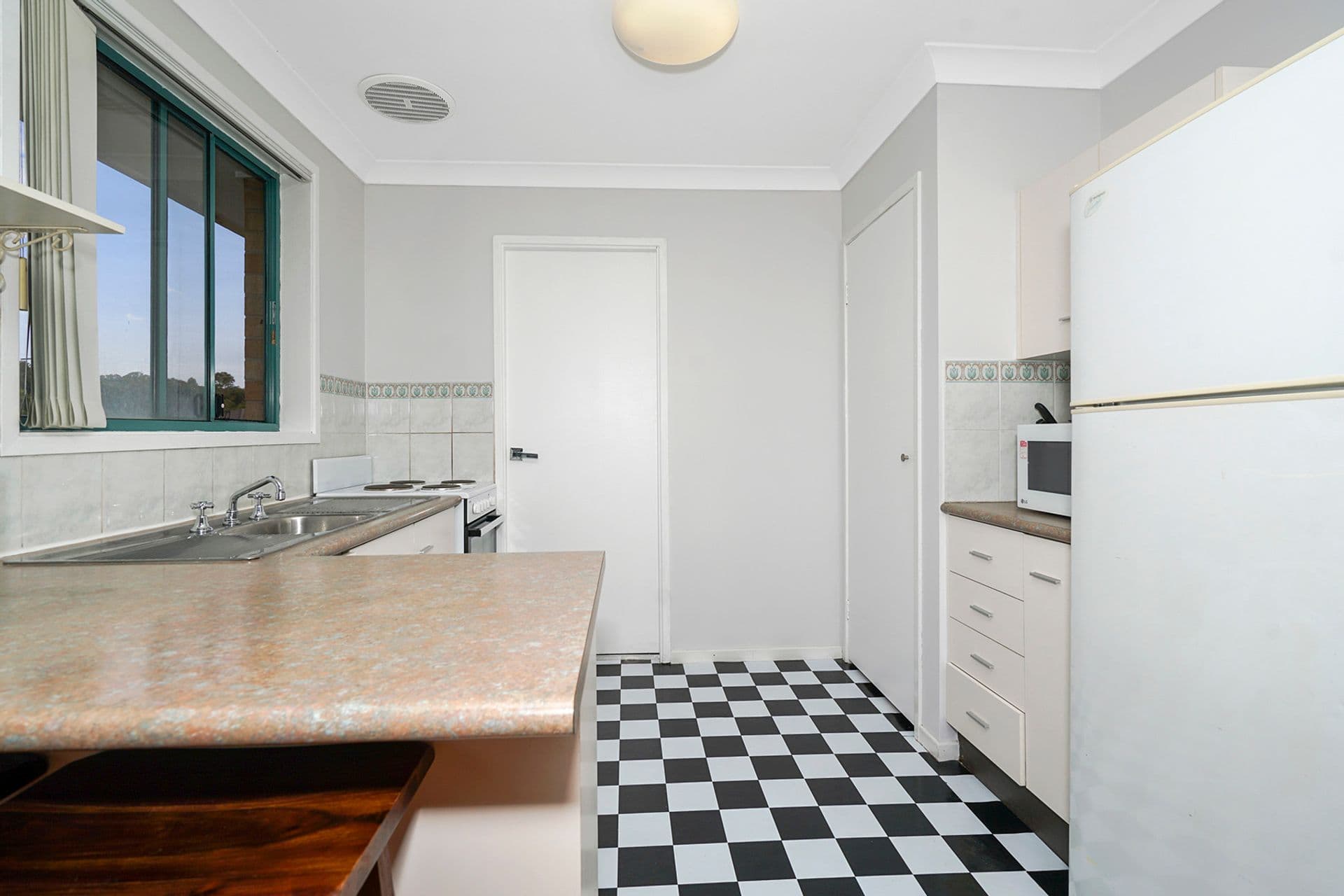 95 Douglas Street, Wallsend, NSW, 2287, Wallsend - Thumbnail 5