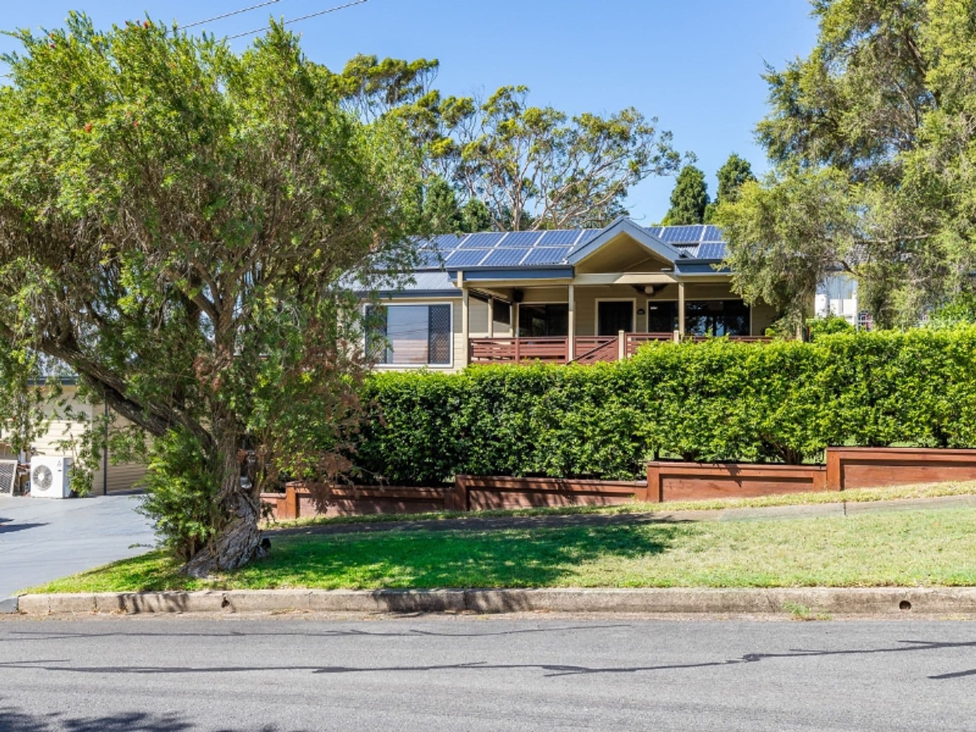 2 Seladon Avenue, Wallsend, NSW, 2287, Wallsend - Thumbnail 2
