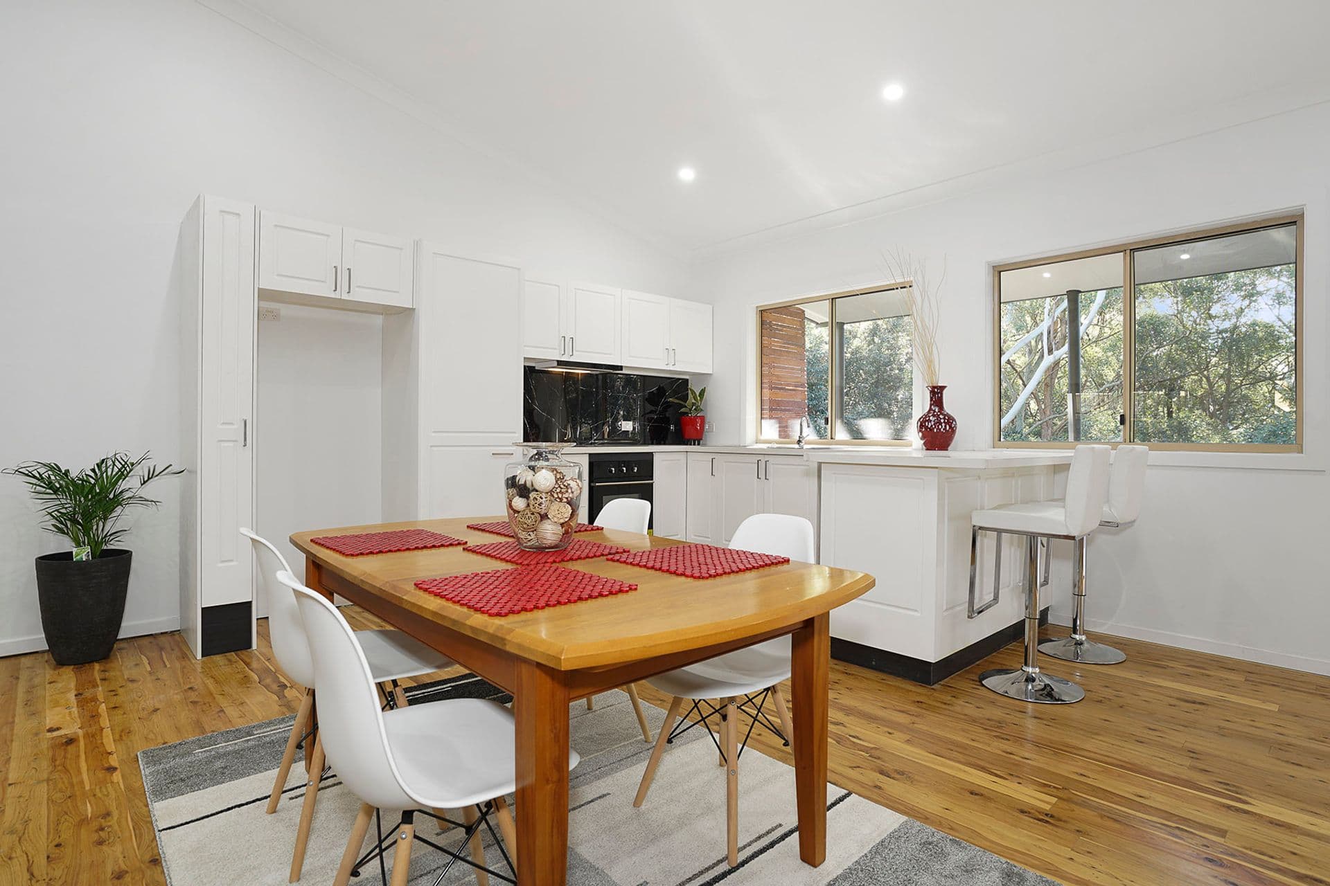 19 Stuart Street, Kotara South, NSW, 2289, Kotara South - Thumbnail 3