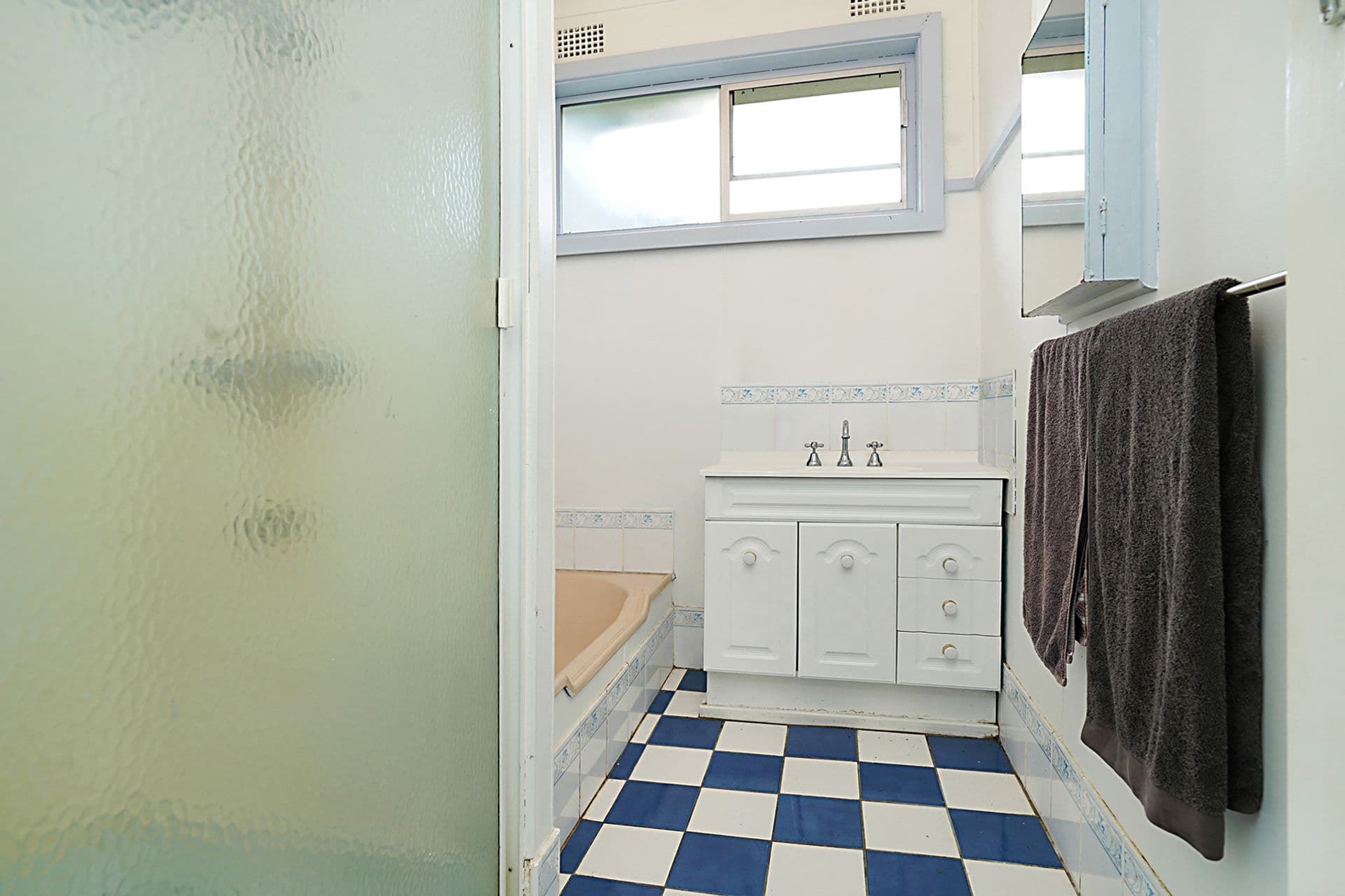 21 Hendrick Street, Cardiff, NSW, 2285, Cardiff - Thumbnail 7