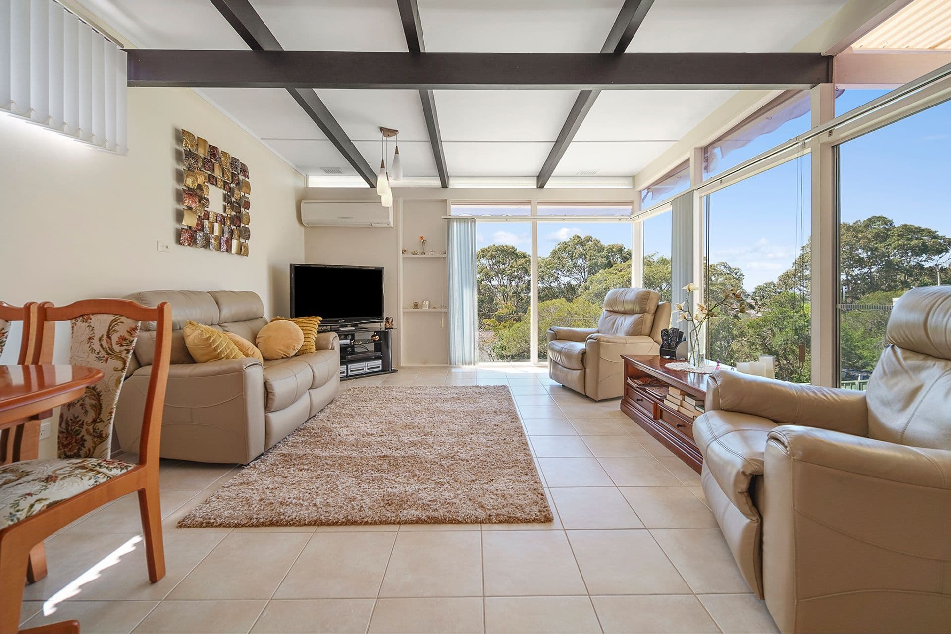 10 Neerim Avenue, Kotara South, NSW, 2289, Kotara South - Thumbnail 3