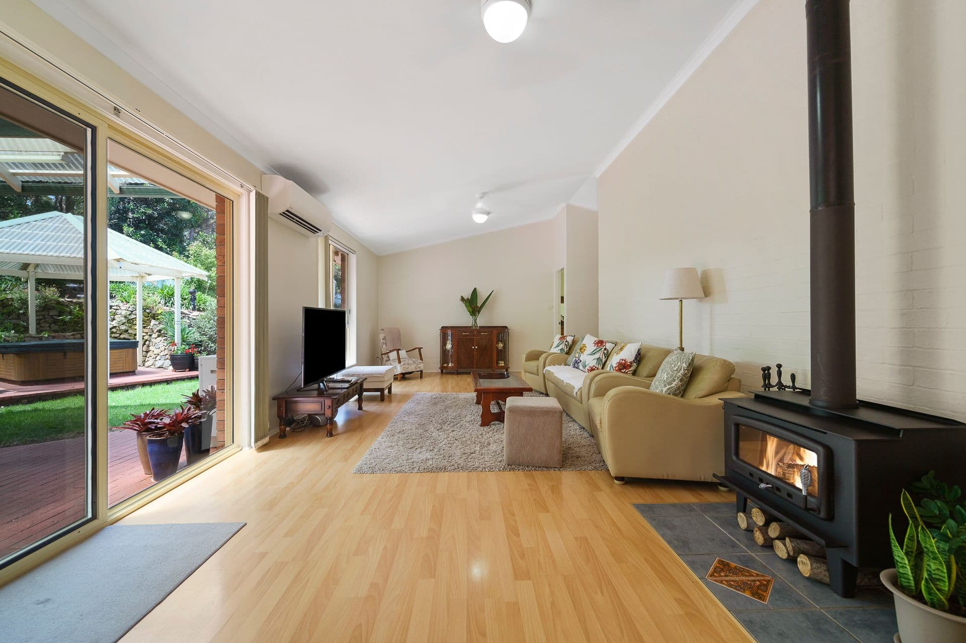 8 Lorikeet Court, Tingira Heights, NSW, 2290, Tingira Heights - Thumbnail 3