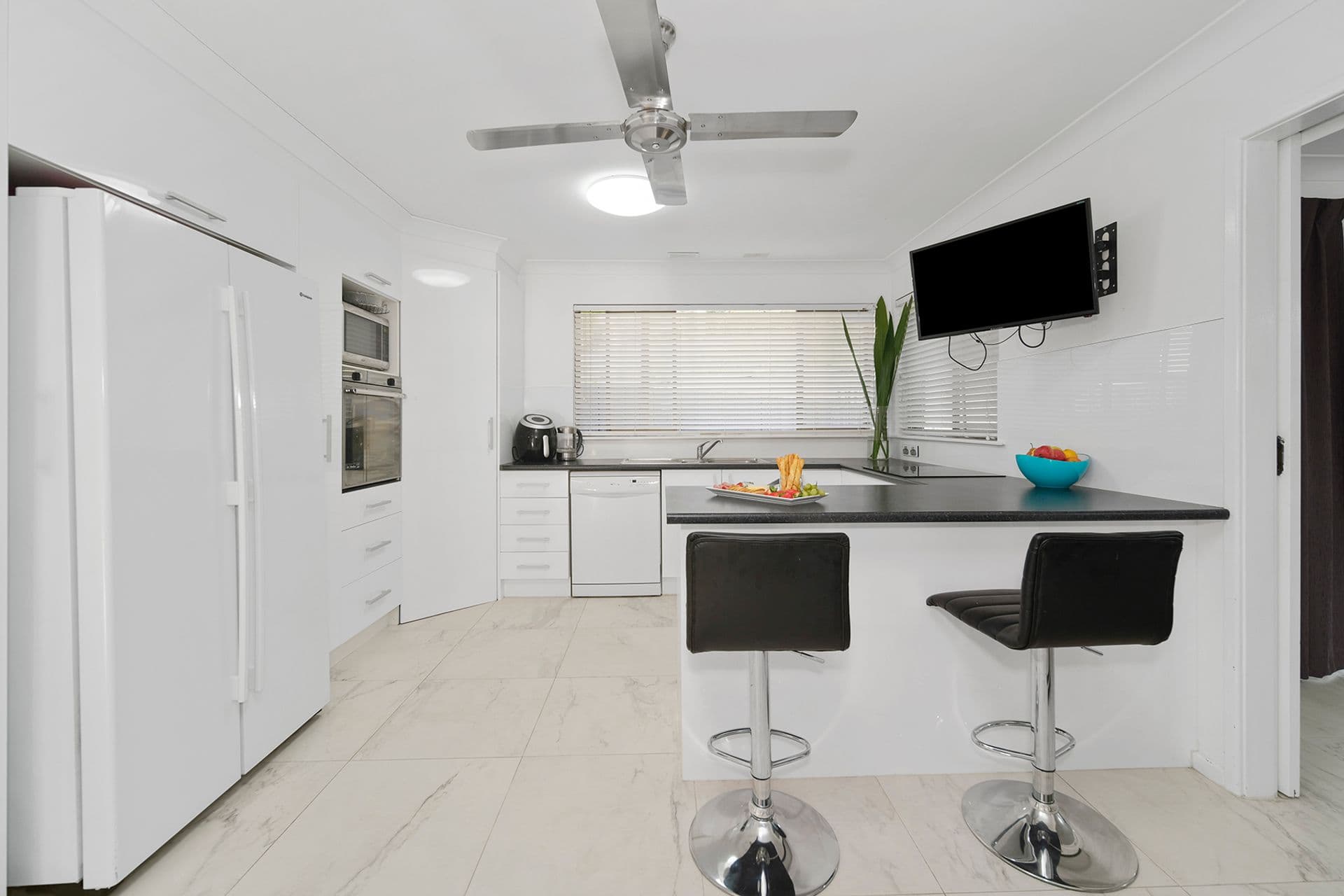 41 Holly Circuit, New Lambton Heights, NSW, 2305, New Lambton Heights - Thumbnail 6