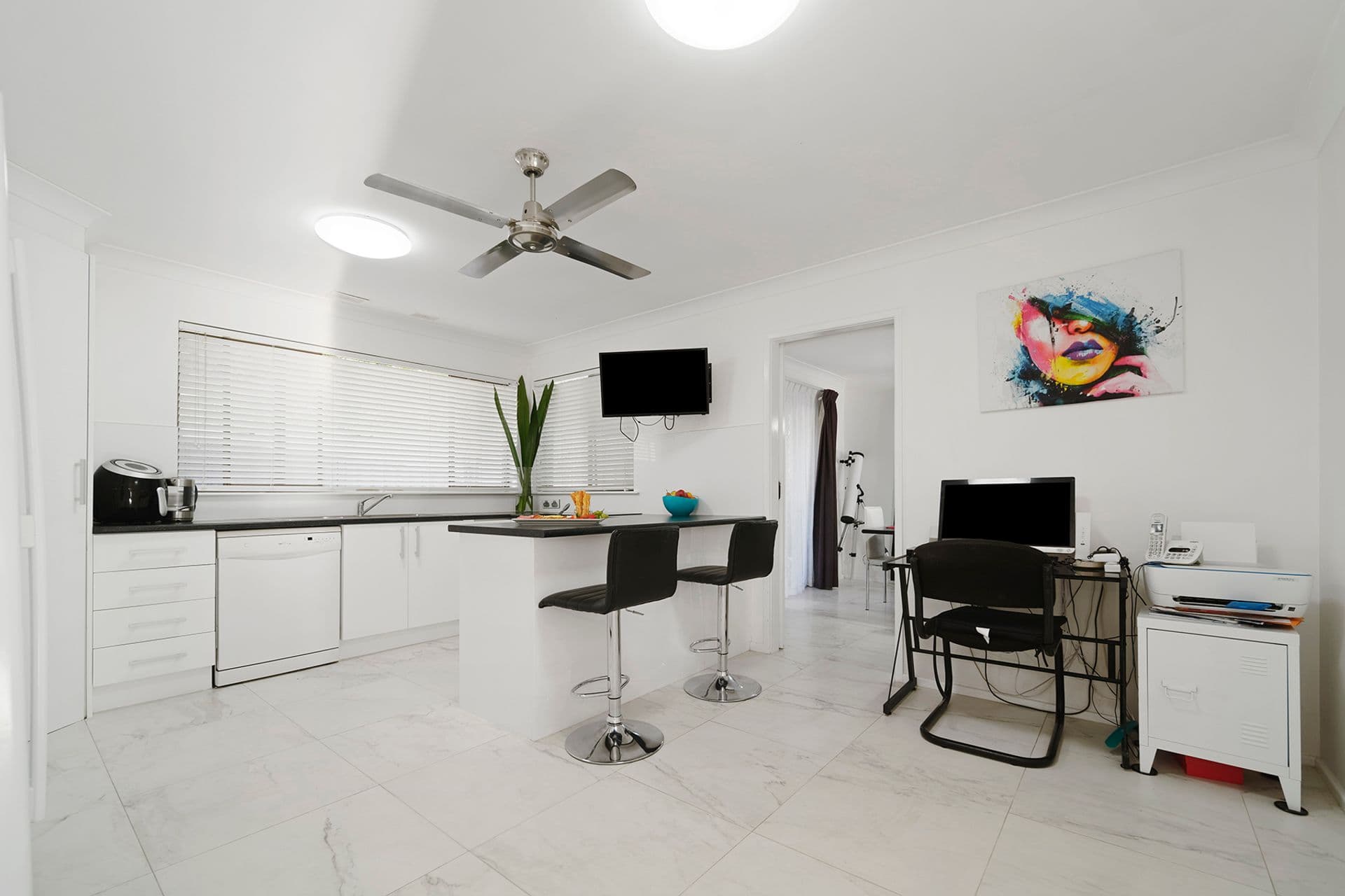 41 Holly Circuit, New Lambton Heights, NSW, 2305, New Lambton Heights - Thumbnail 5