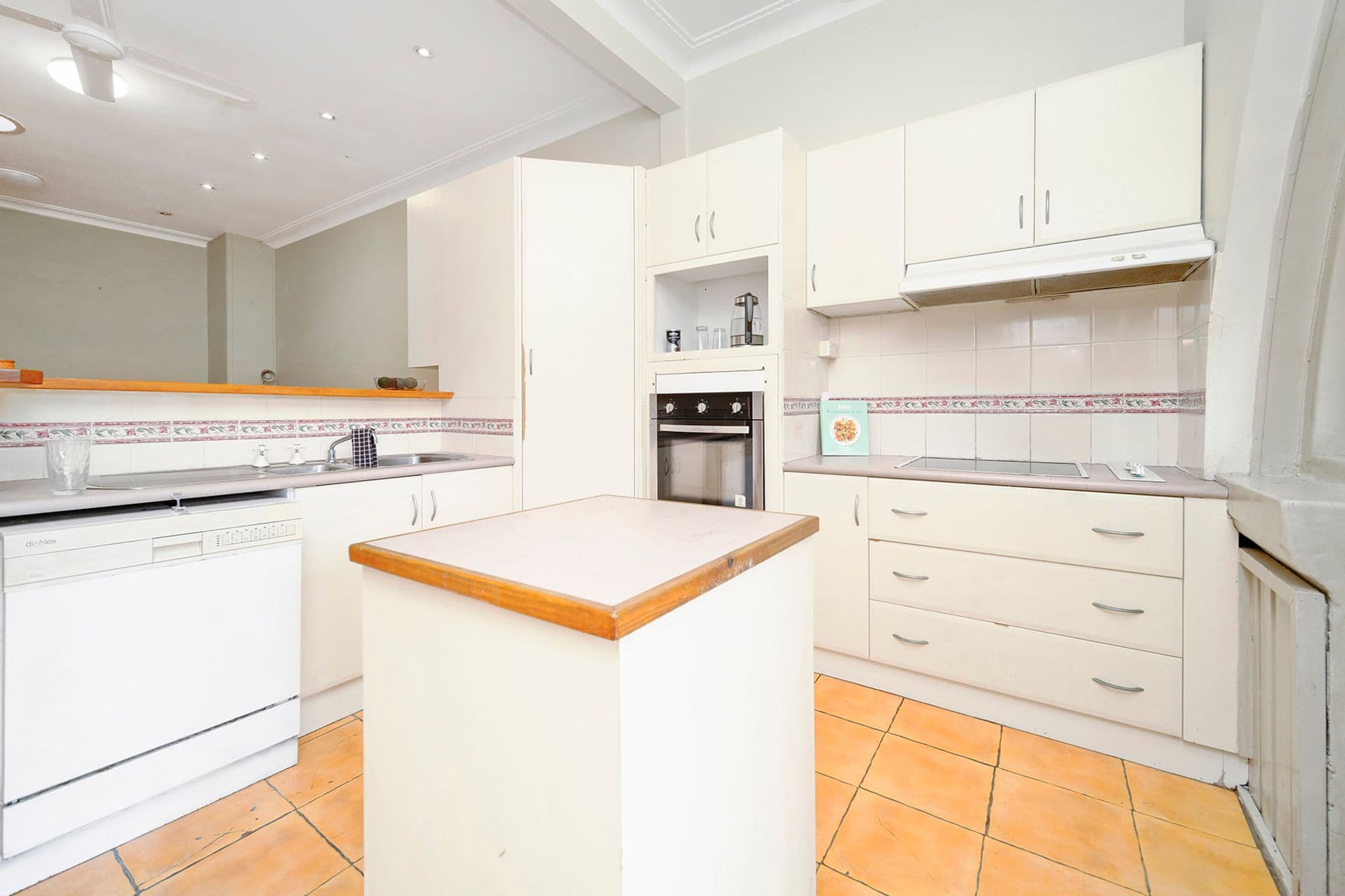 12 Pacific Street, Newcastle, NSW, 2300, Newcastle - Thumbnail 5